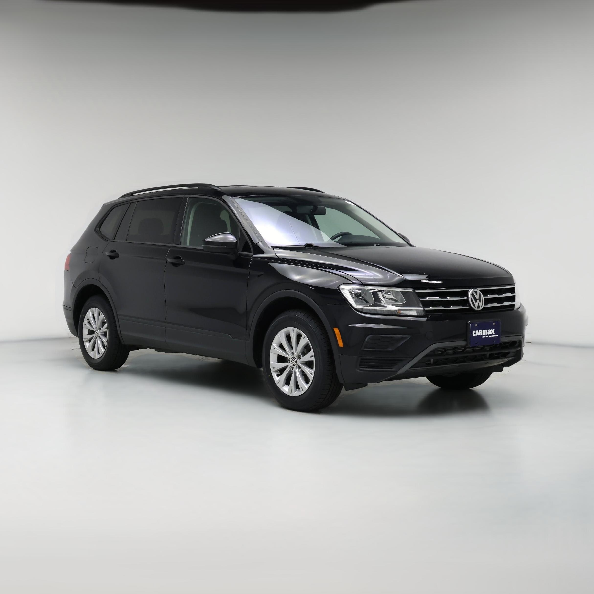 Thumbnail: 2020 Volkswagen Tiguan - 1