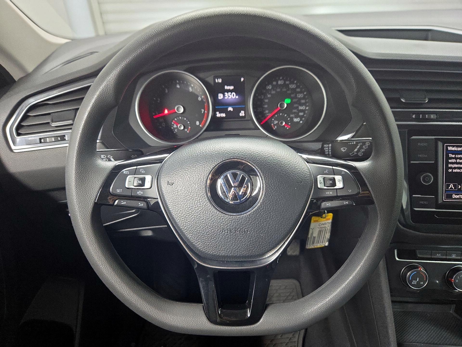 Thumbnail: 2020 Volkswagen Tiguan - 10