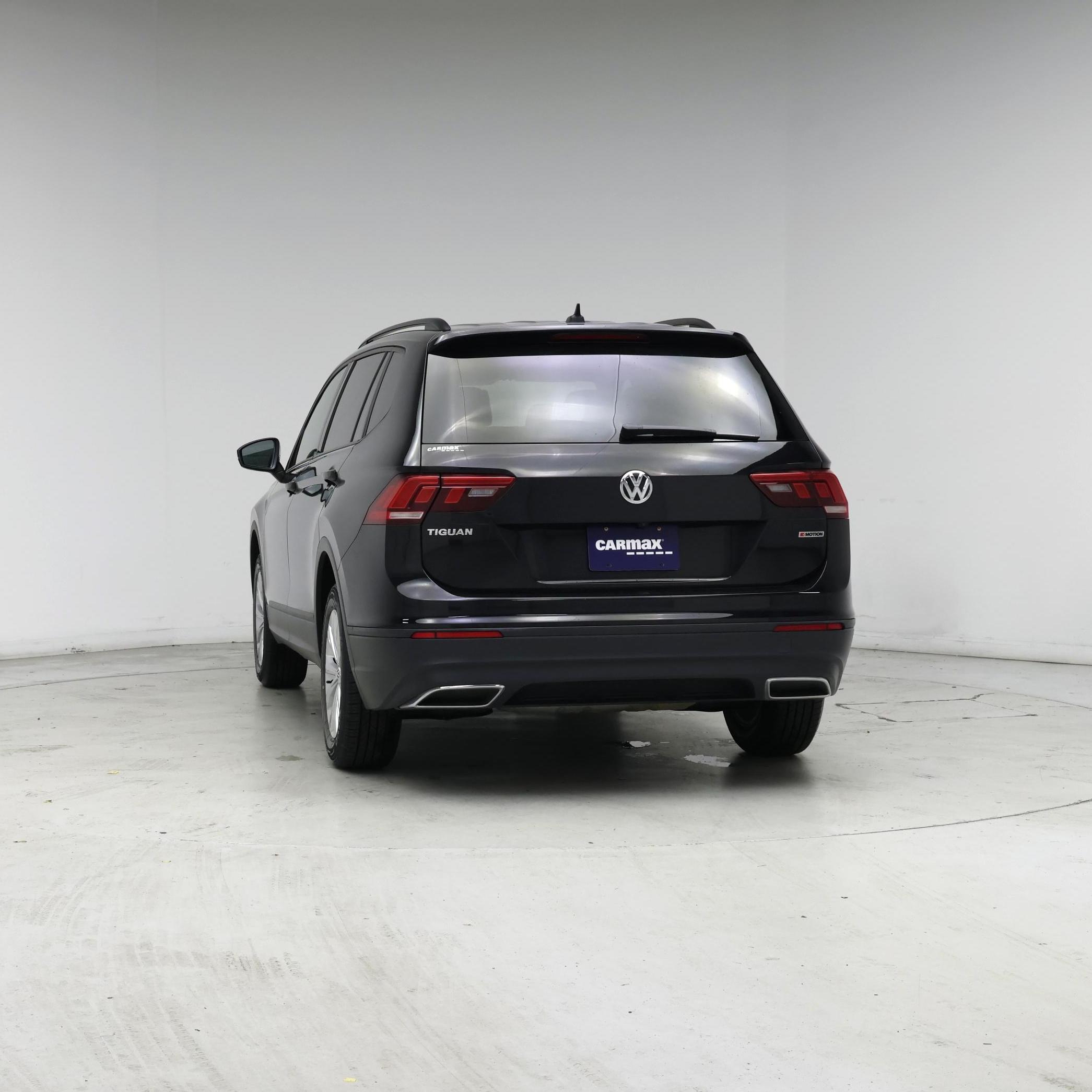 Thumbnail: 2020 Volkswagen Tiguan - 6