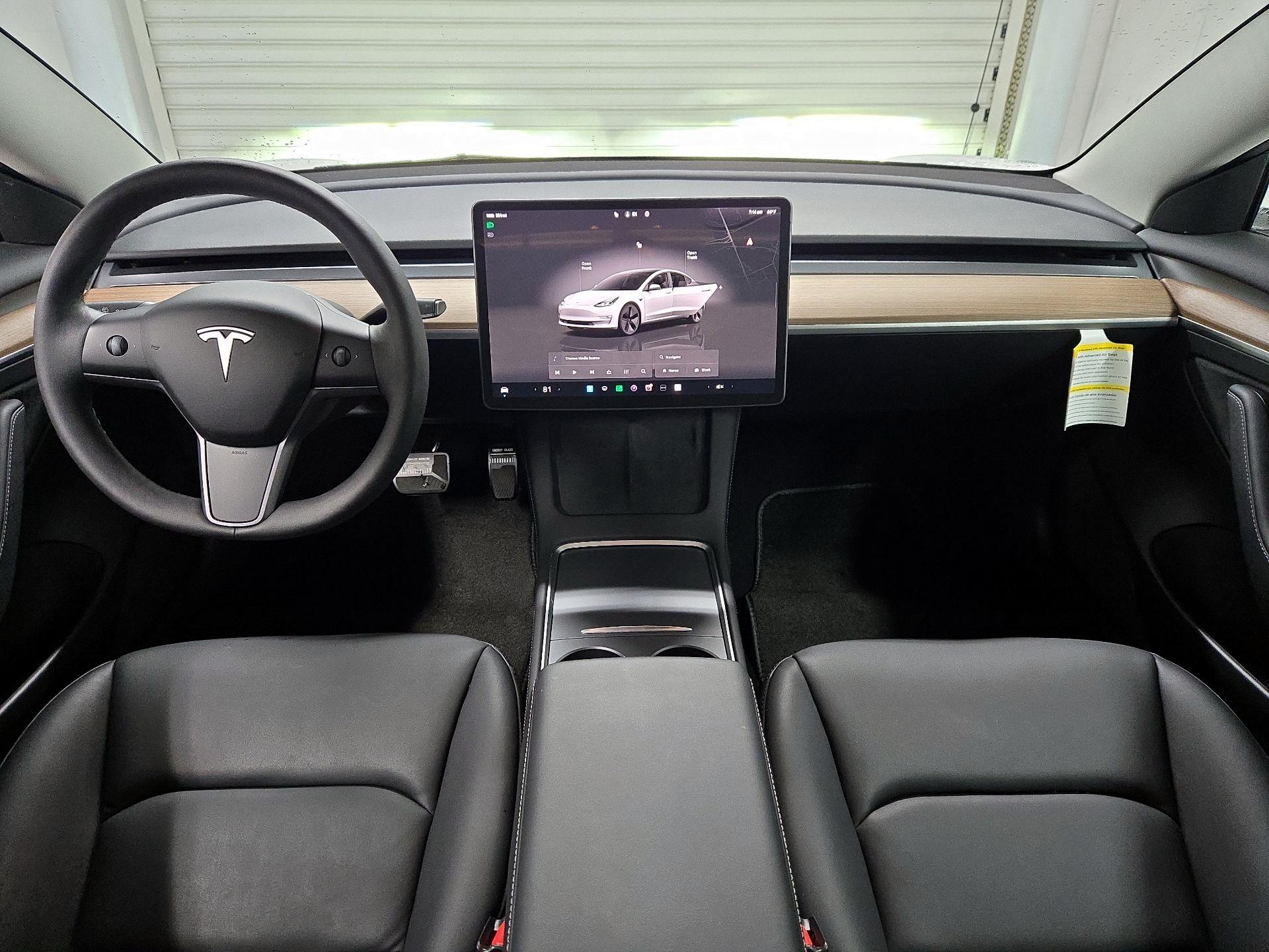 Thumbnail: 2023 Tesla Model 3 - 9