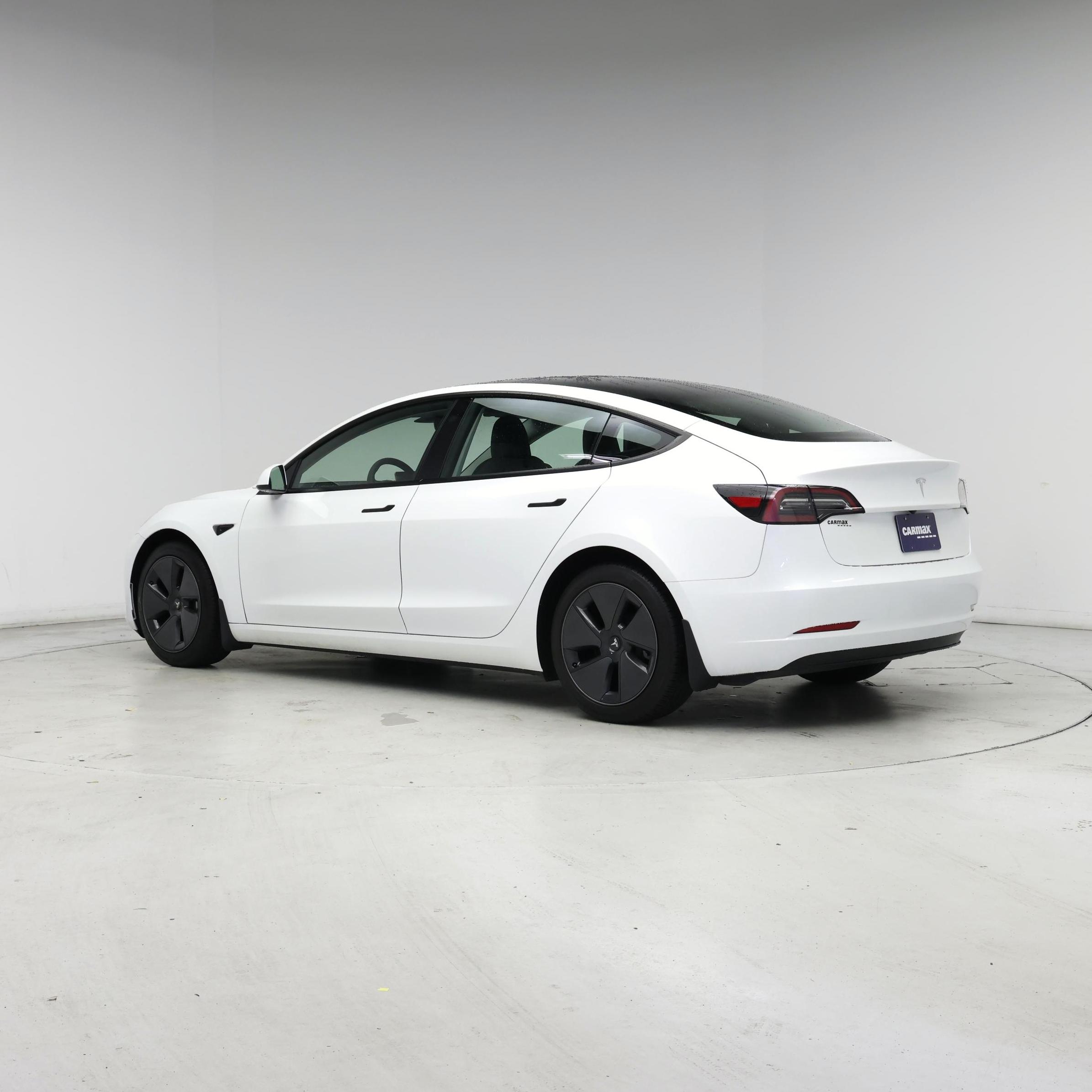 Thumbnail: 2023 Tesla Model 3 - 2