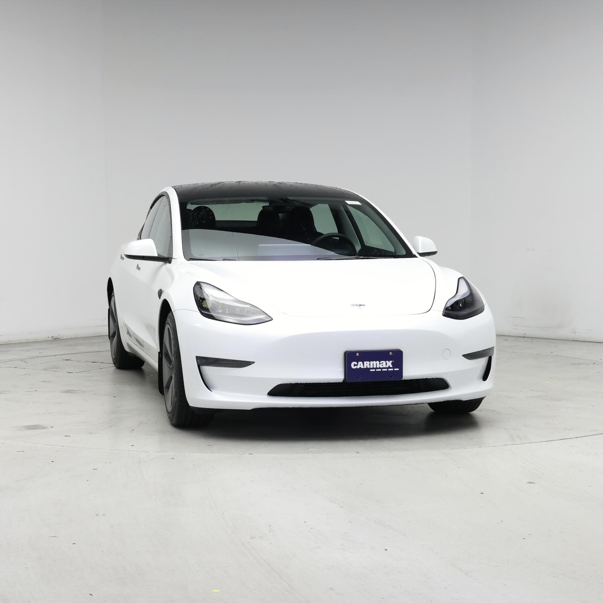 Thumbnail: 2023 Tesla Model 3 - 5