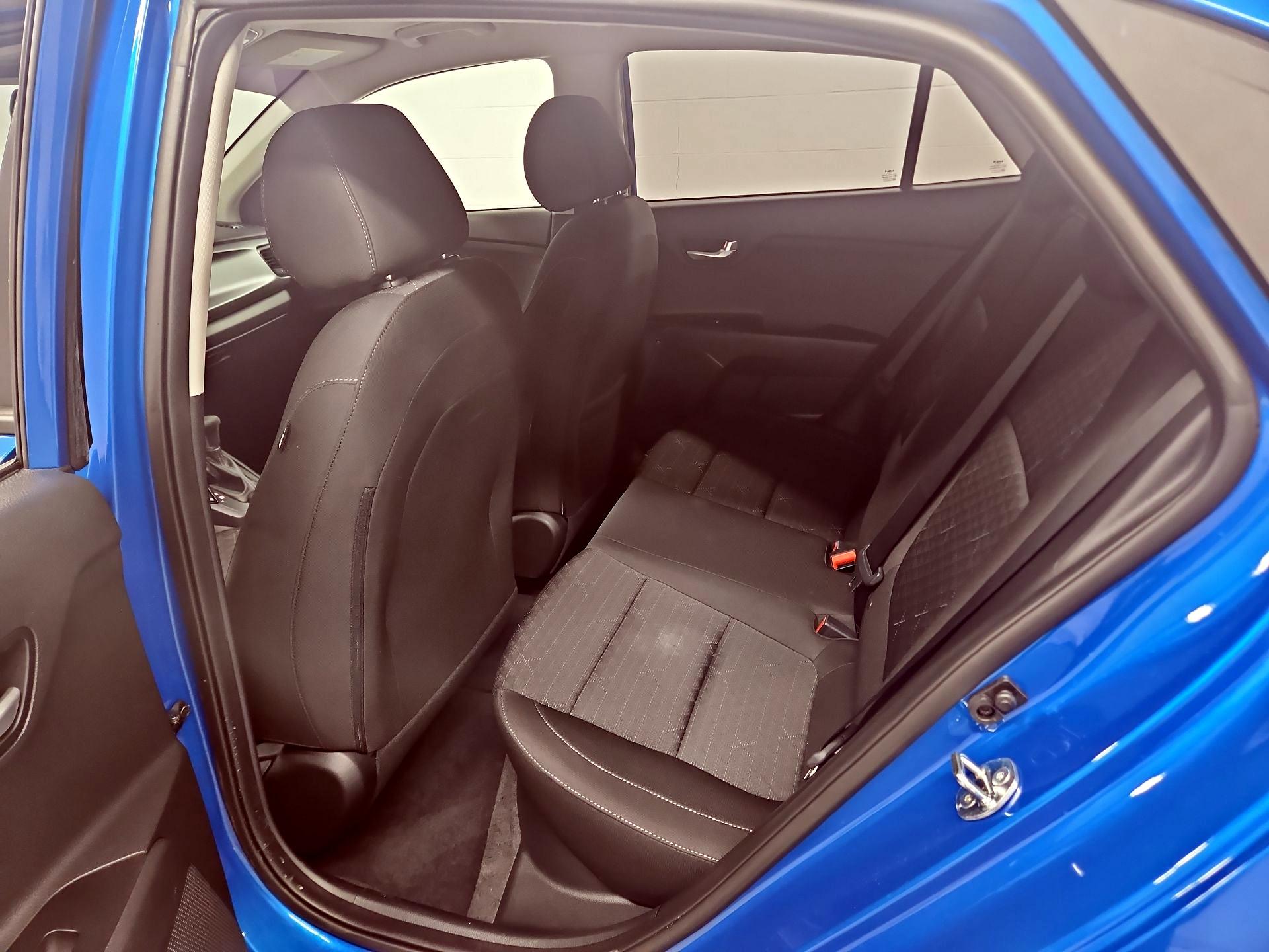 Thumbnail: 2023 Kia Rio - 19