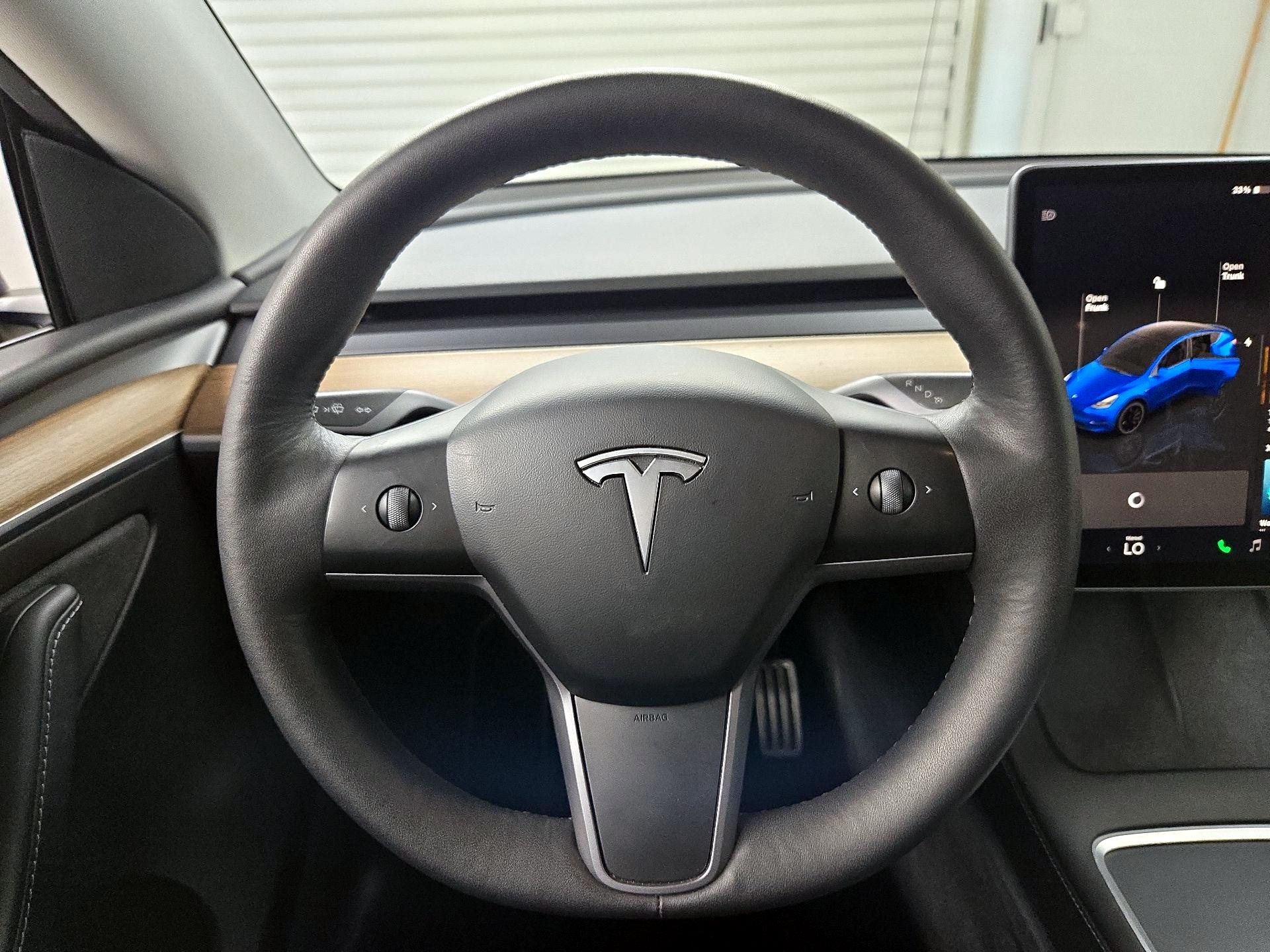 Thumbnail: 2022 Tesla Model Y - 10