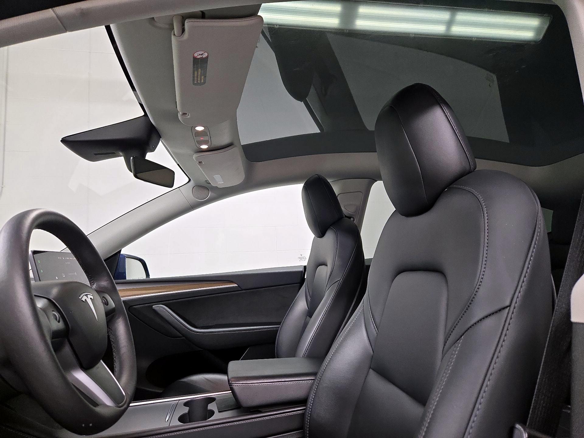 Thumbnail: 2022 Tesla Model Y - 19