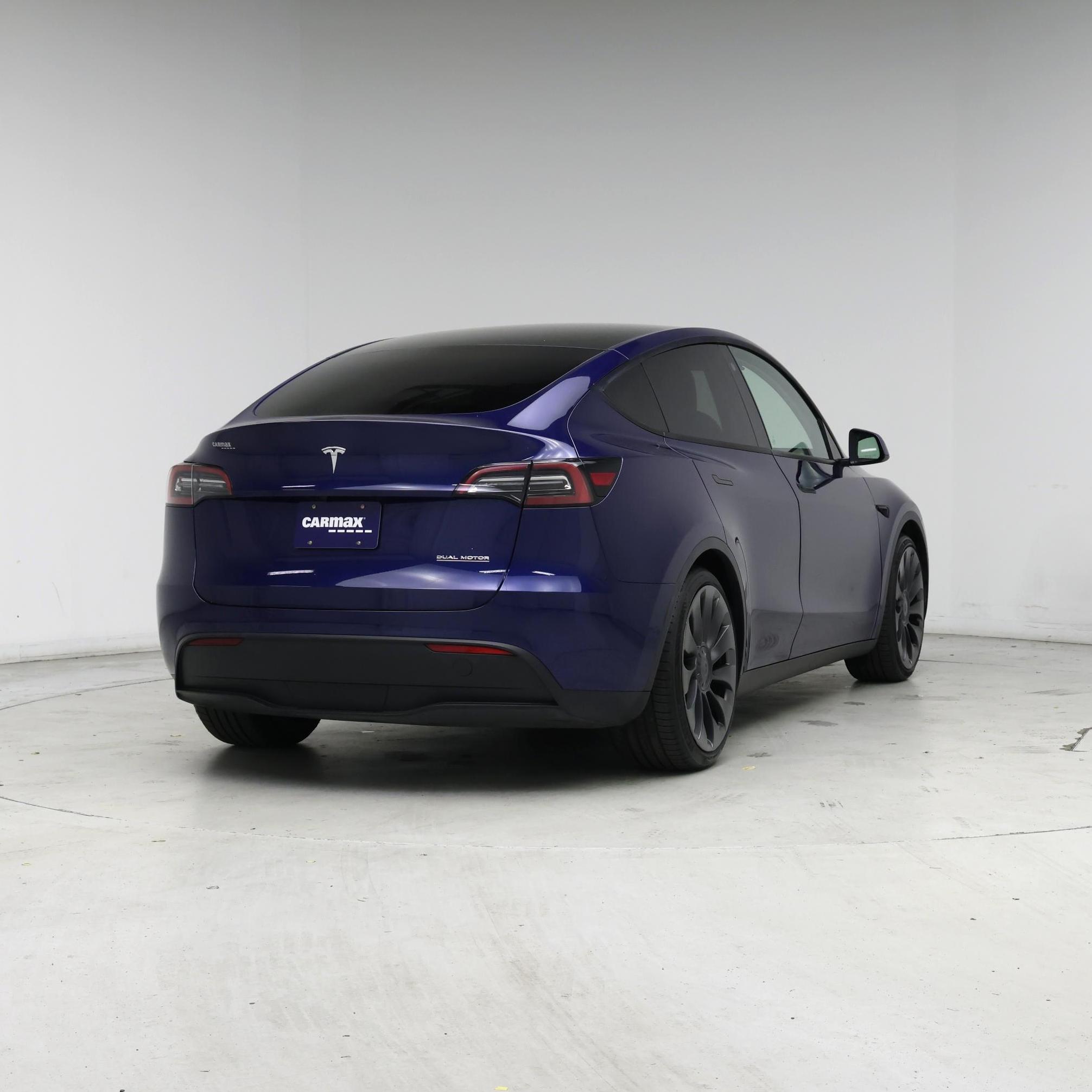 Thumbnail: 2022 Tesla Model Y - 8