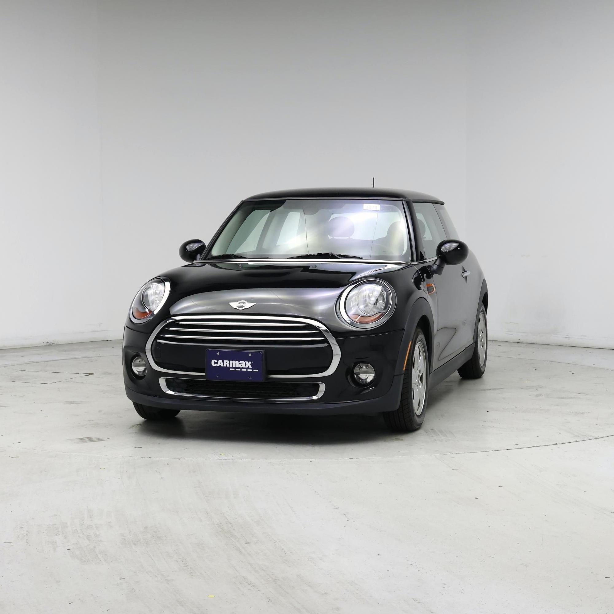 Thumbnail: 2015 MINI Cooper Hardtop - 4