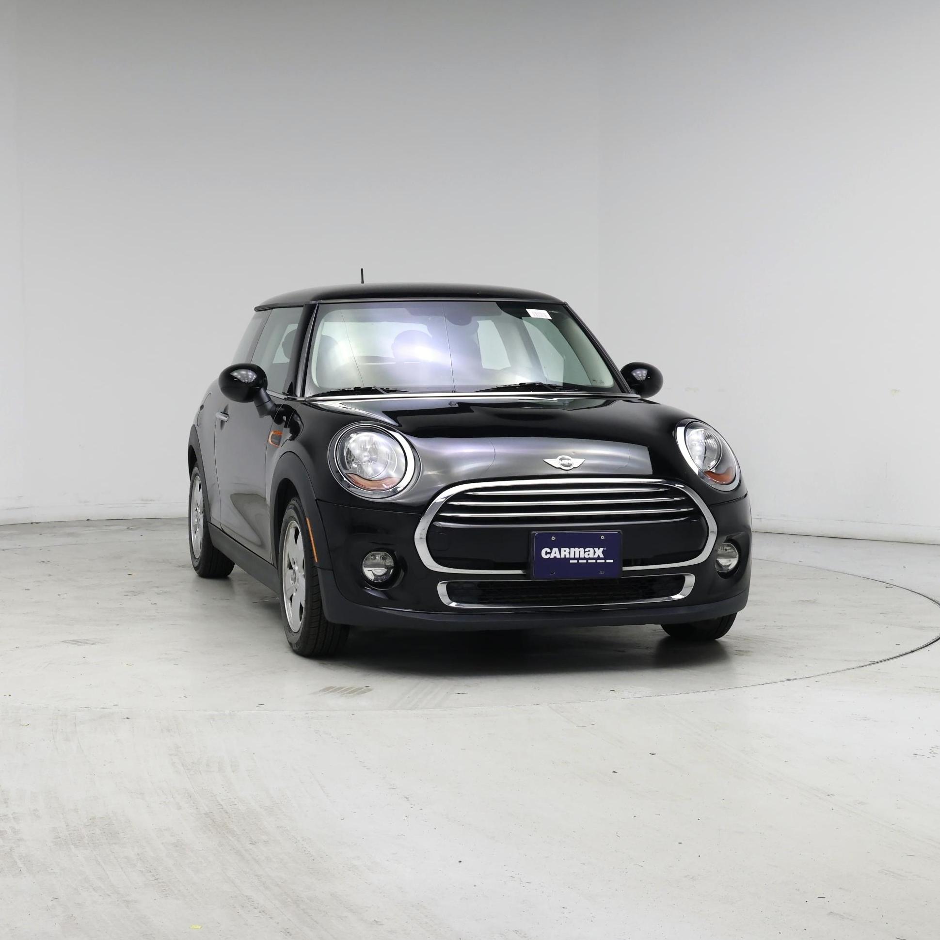 Thumbnail: 2015 MINI Cooper Hardtop - 5