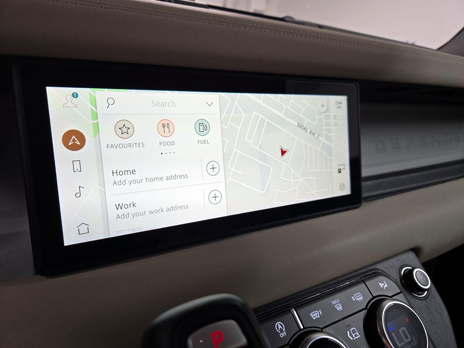 Thumbnail: 2020 Land Rover Defender - 14