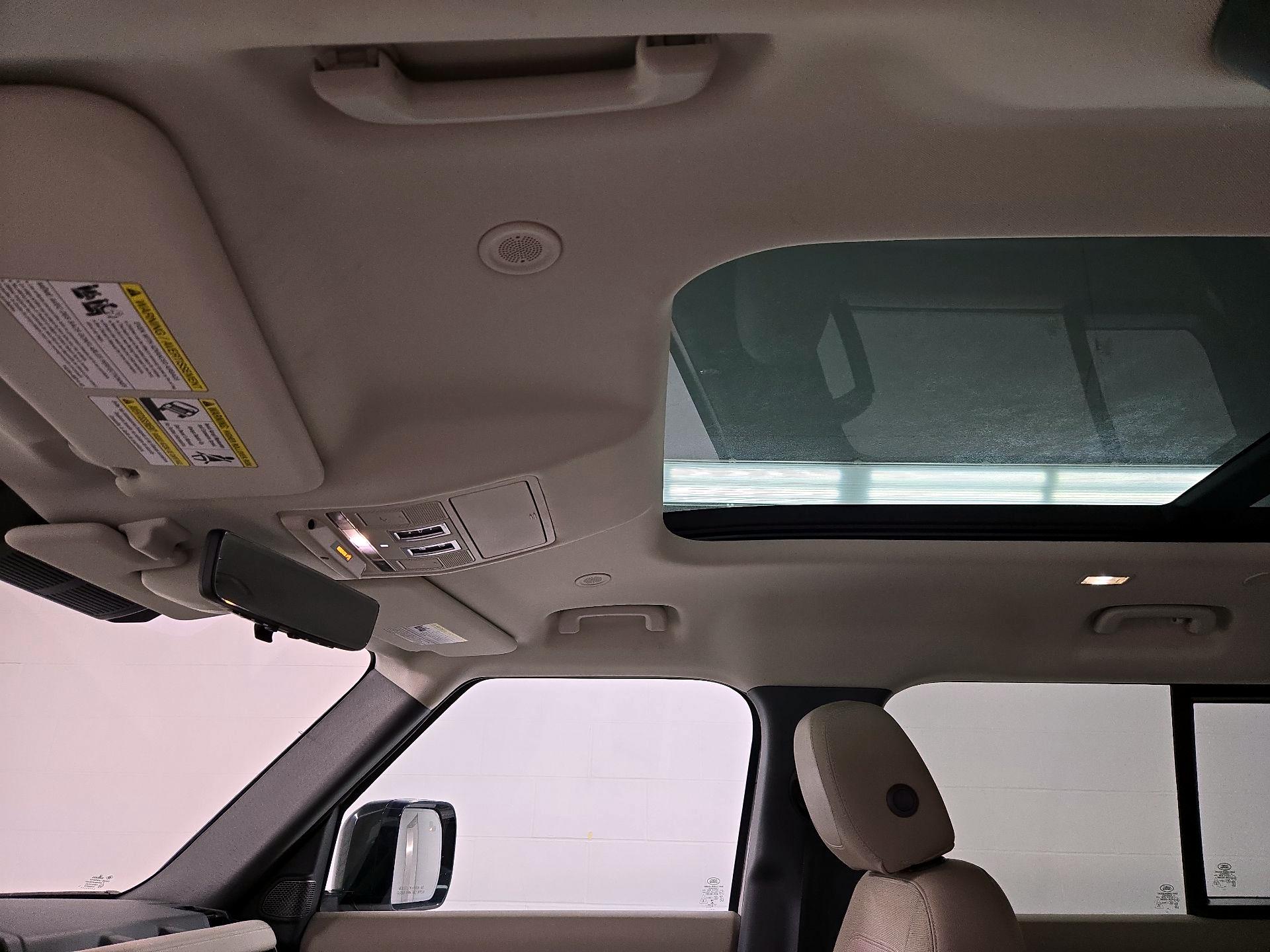 Thumbnail: 2020 Land Rover Defender - 20