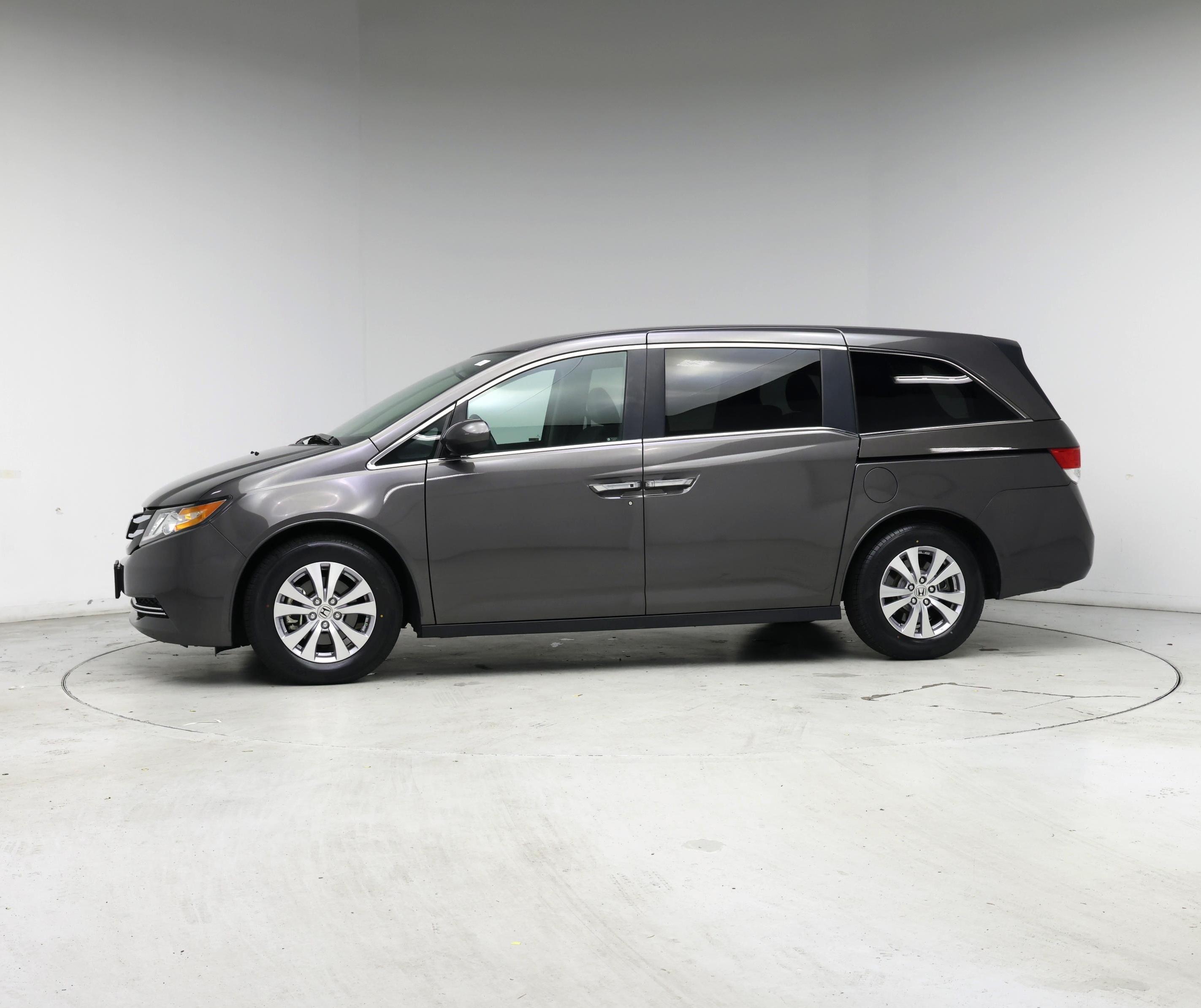 Thumbnail: 2016 Honda Odyssey - 3