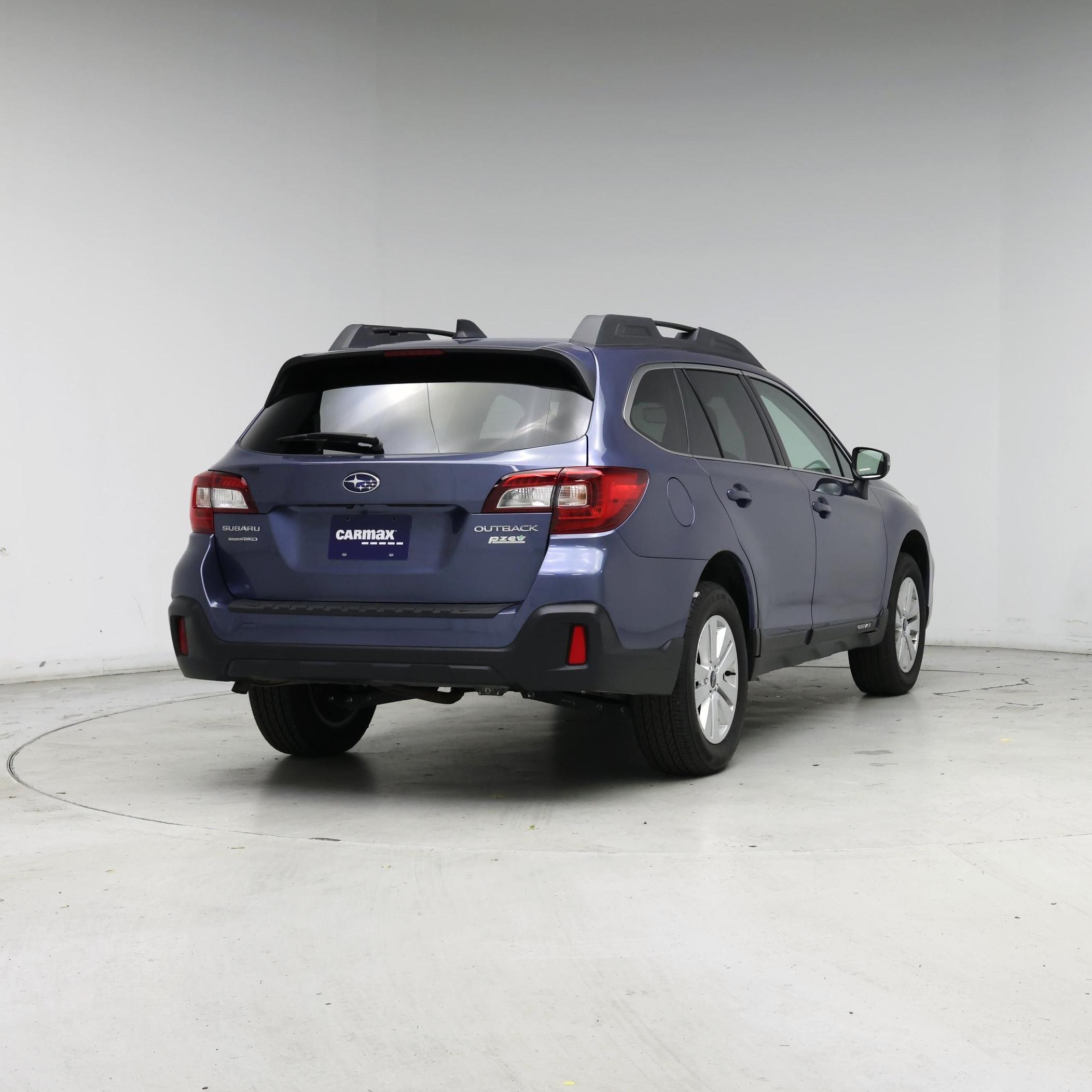 Thumbnail: 2018 Subaru Outback - 8