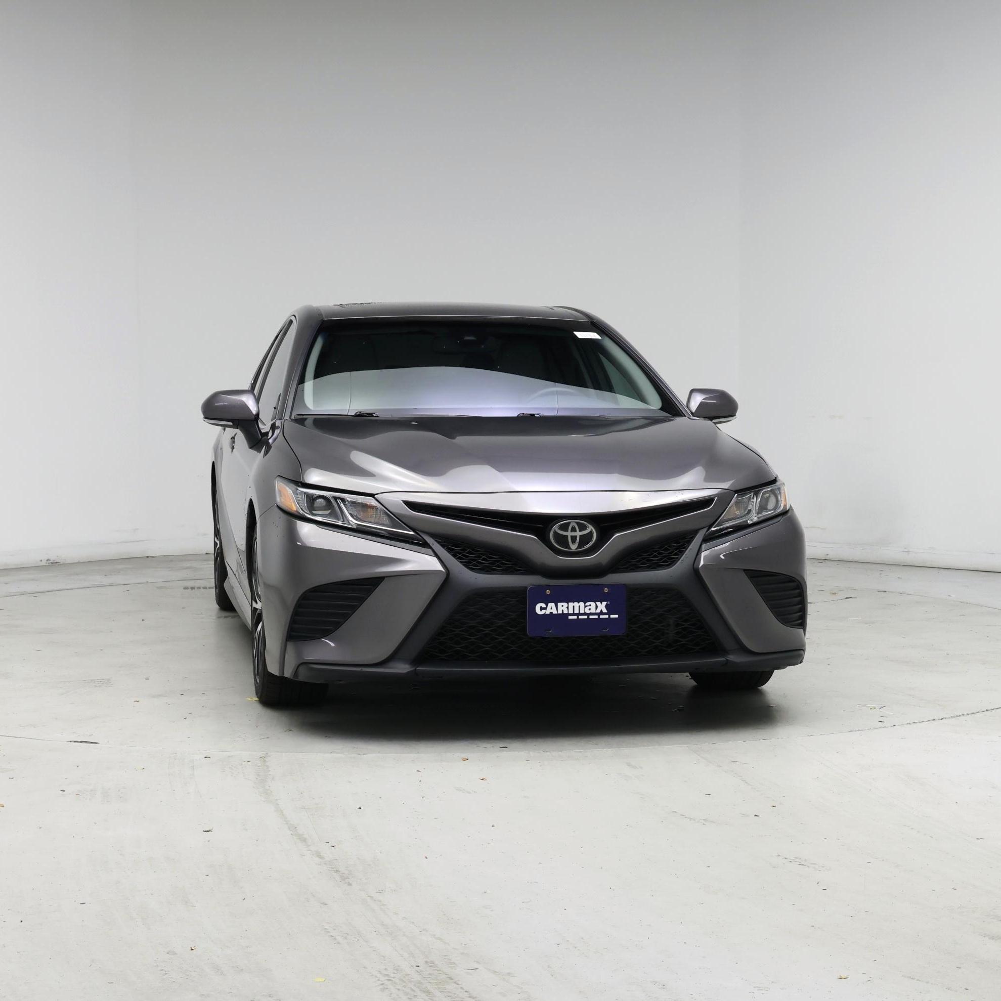 Thumbnail: 2018 Toyota Camry - 5