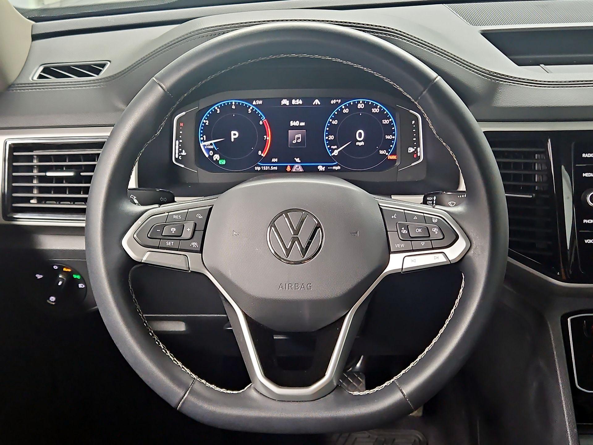Thumbnail: 2021 Volkswagen Atlas - 10