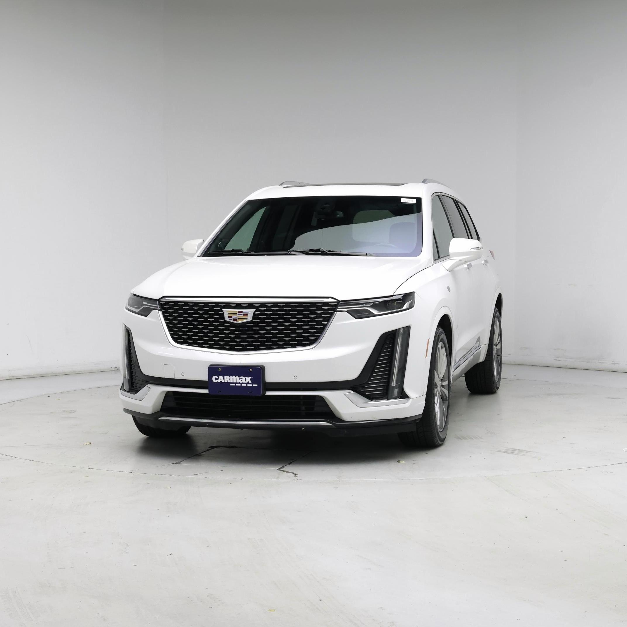 Thumbnail: 2022 Cadillac XT6 - 4