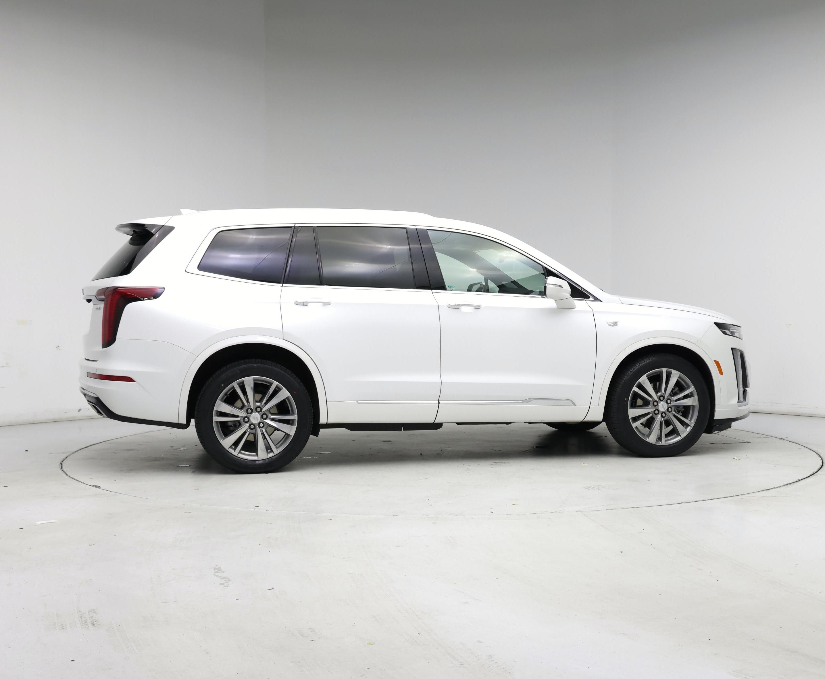 Thumbnail: 2022 Cadillac XT6 - 7