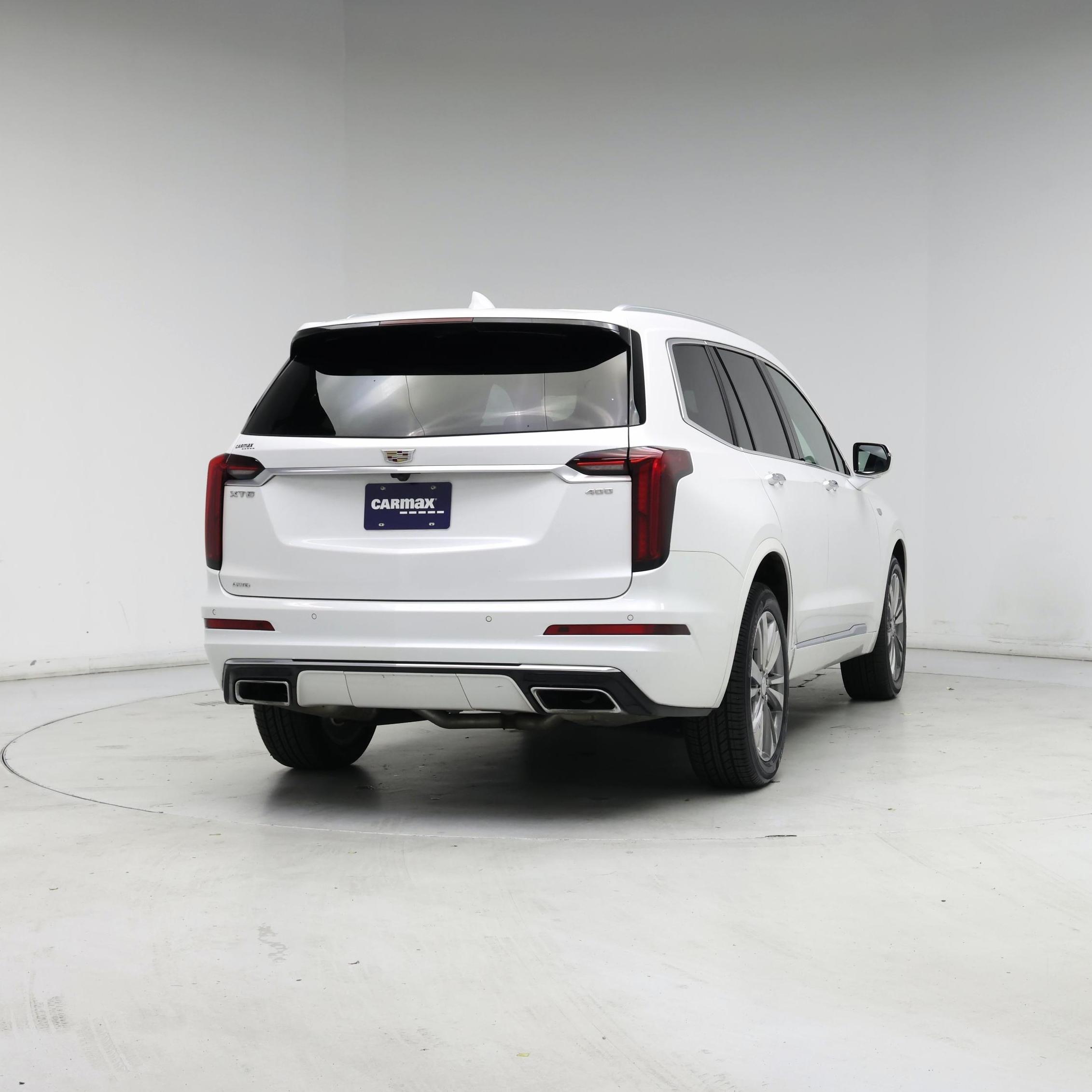 Thumbnail: 2022 Cadillac XT6 - 8
