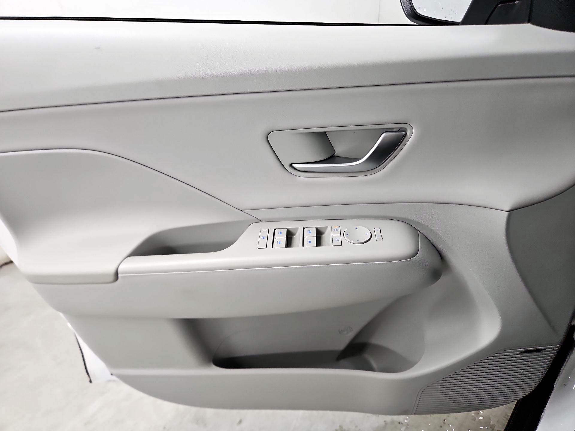 Thumbnail: 2024 Hyundai Kona - 12