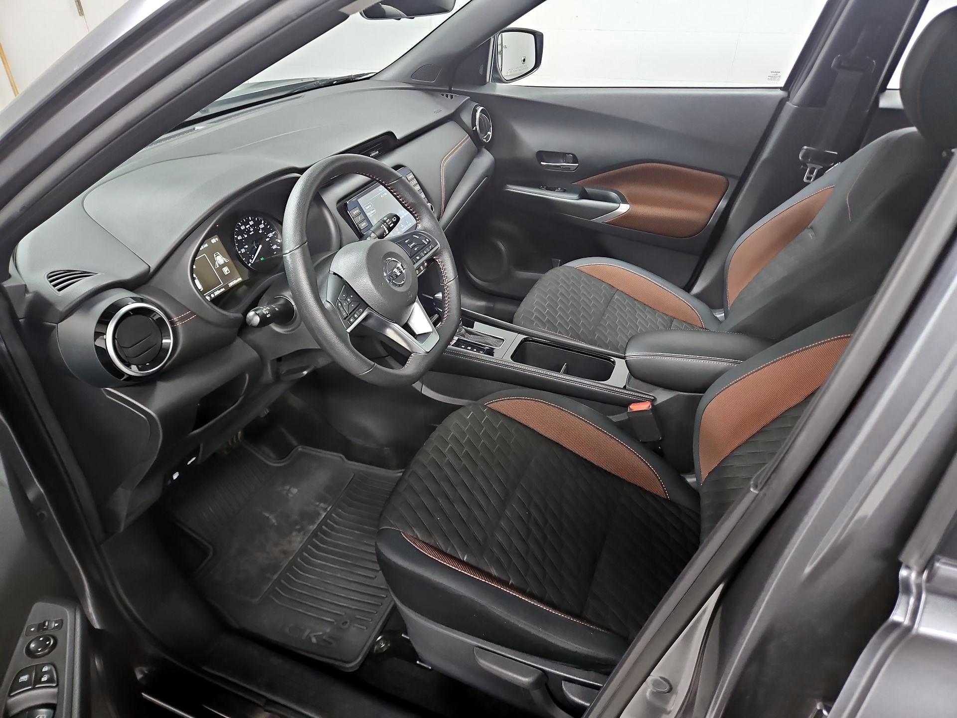 Thumbnail: 2021 Nissan Kicks - 11