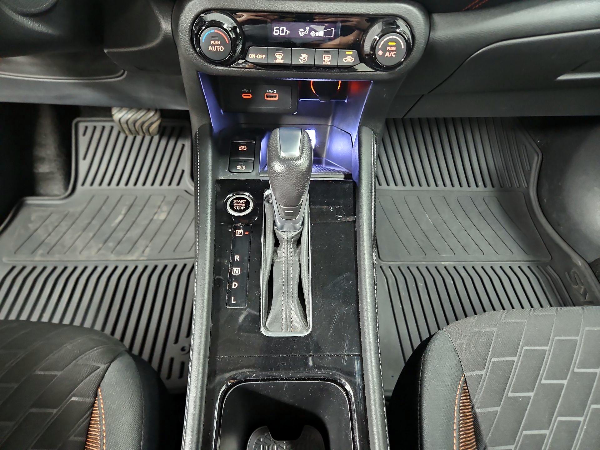 Thumbnail: 2021 Nissan Kicks - 16