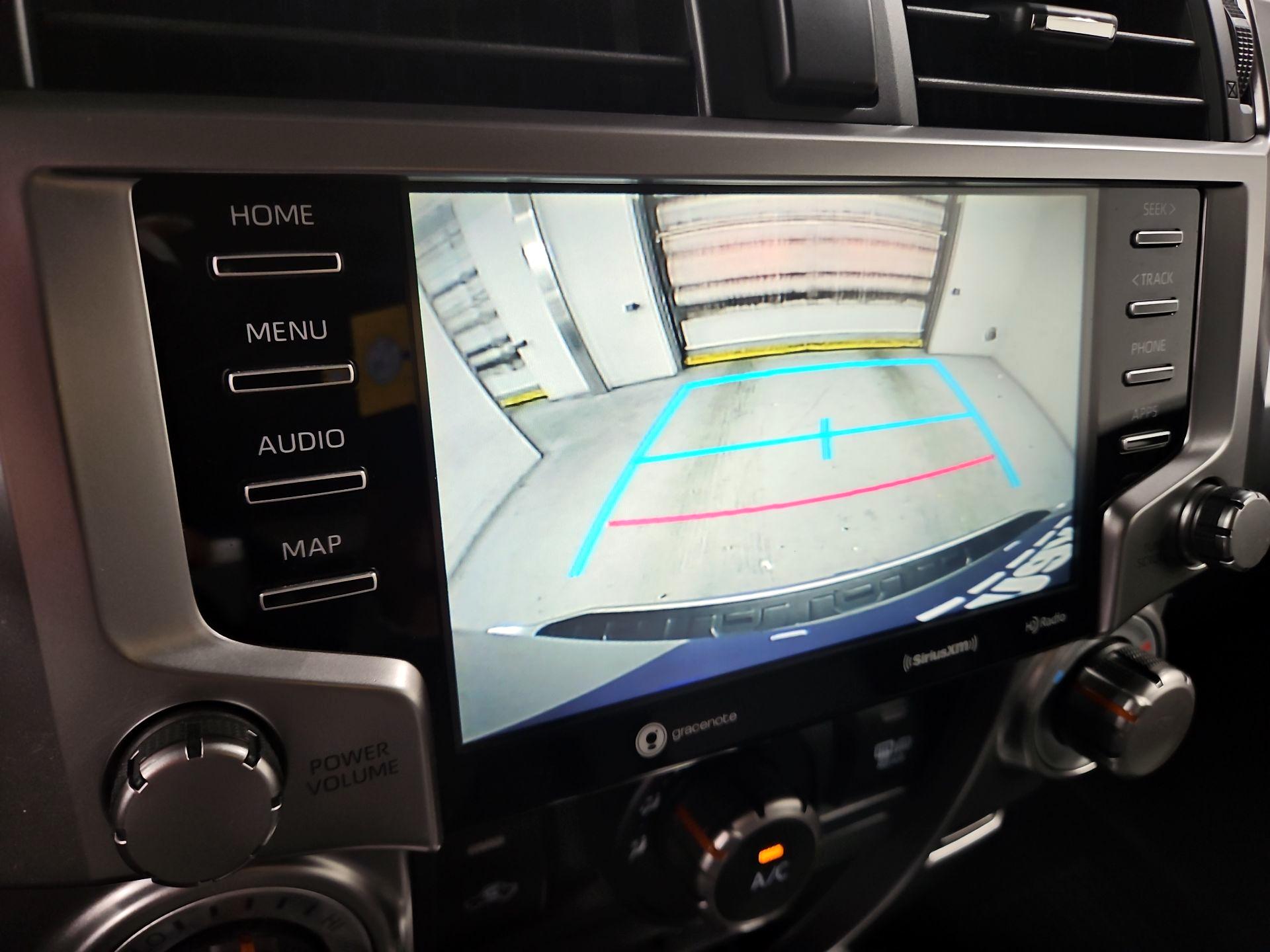 Thumbnail: 2022 Toyota 4Runner - 15