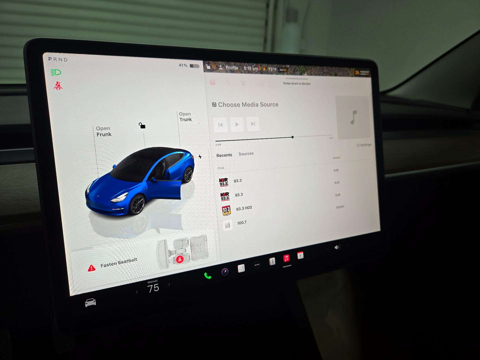 Thumbnail: 2022 Tesla Model 3 - 15