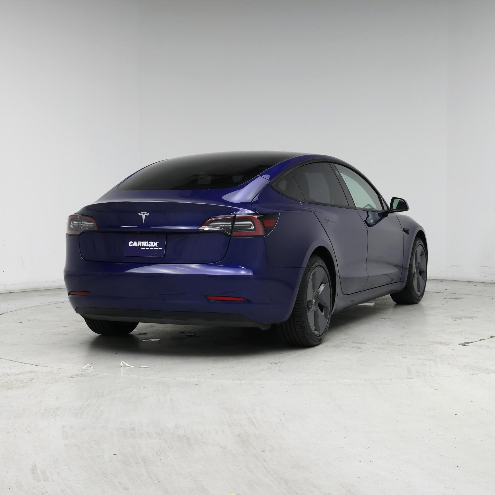 Thumbnail: 2022 Tesla Model 3 - 8