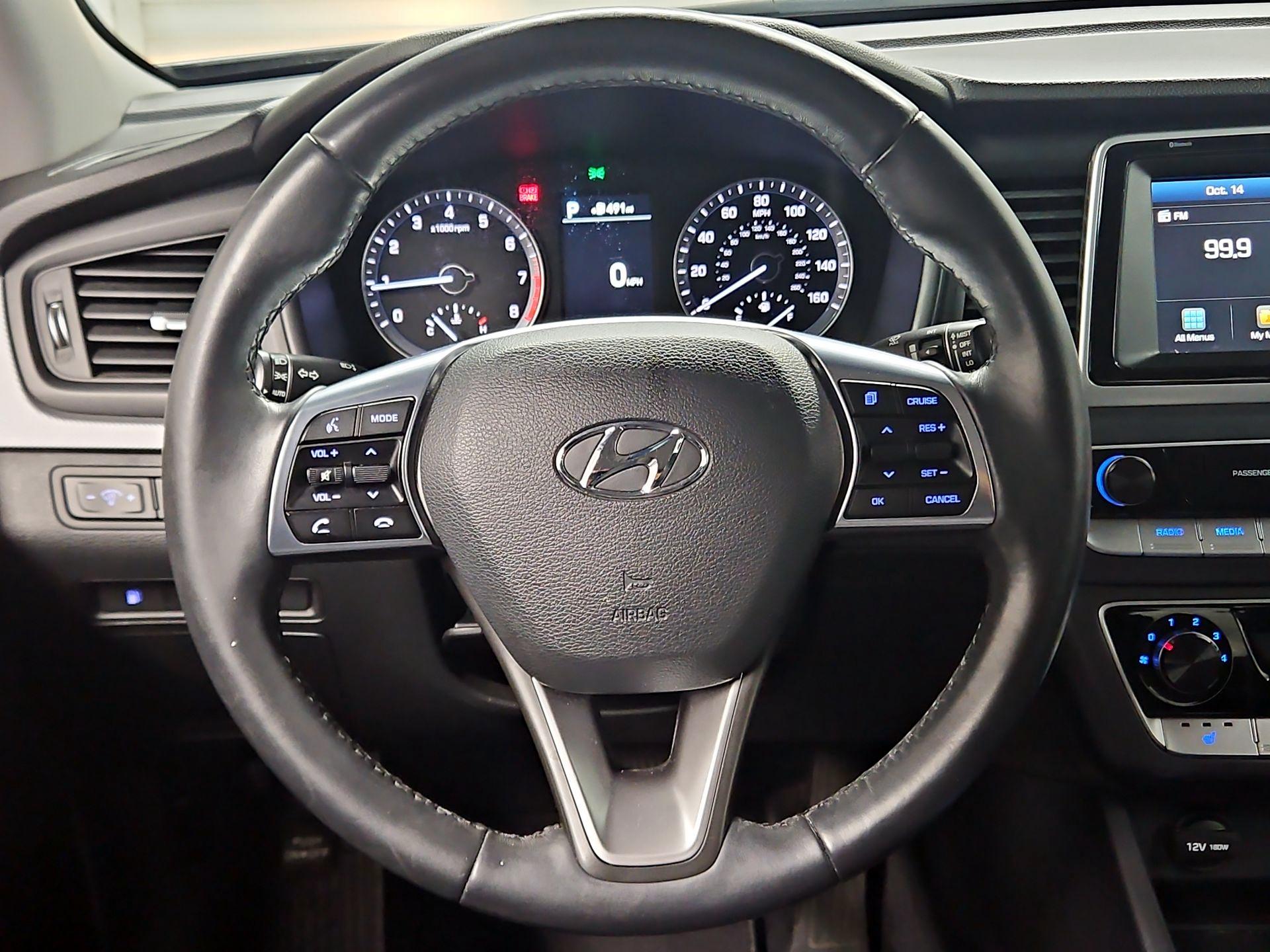 Thumbnail: 2018 Hyundai Sonata - 10