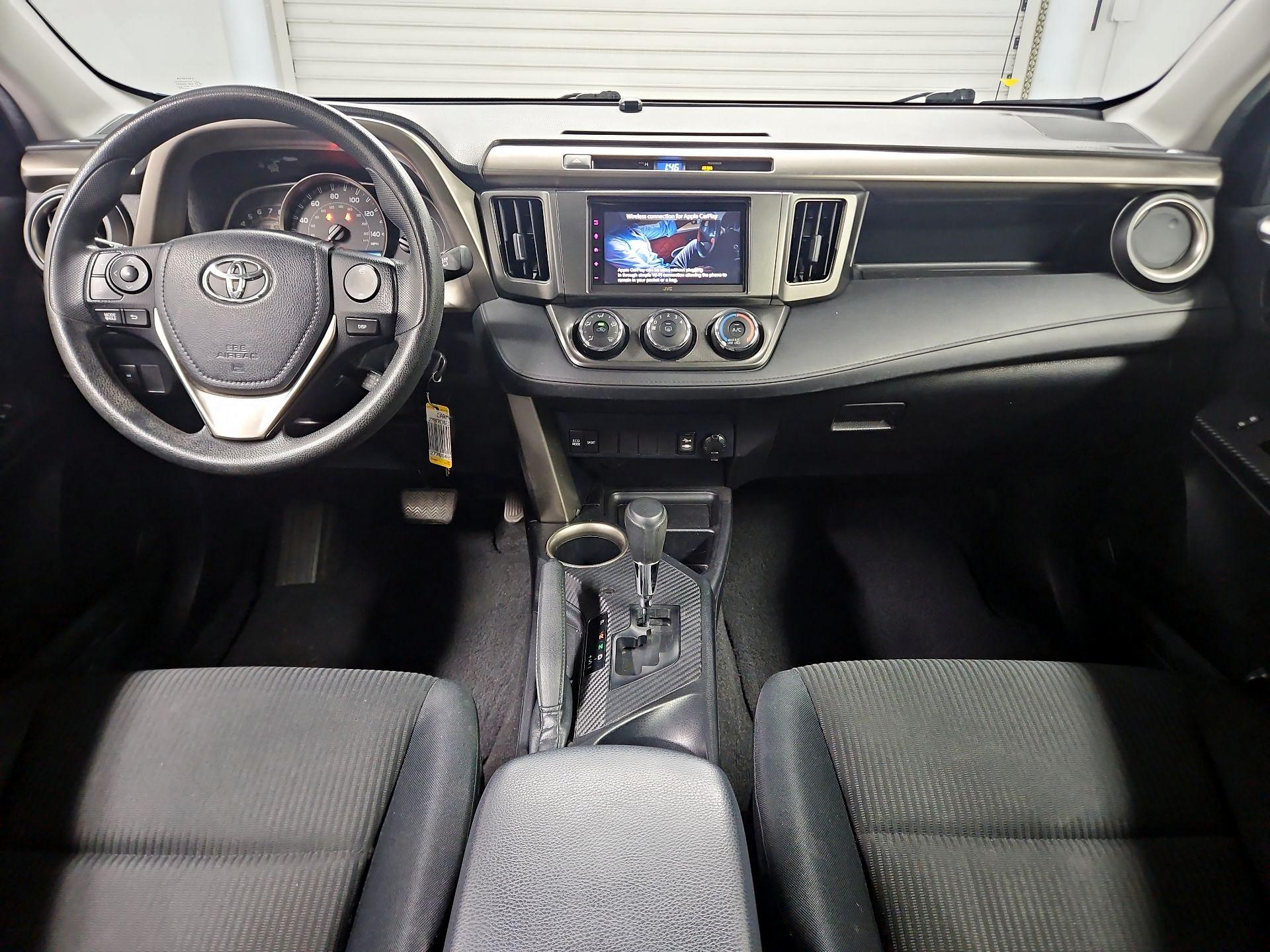 Thumbnail: 2014 Toyota RAV4 - 9