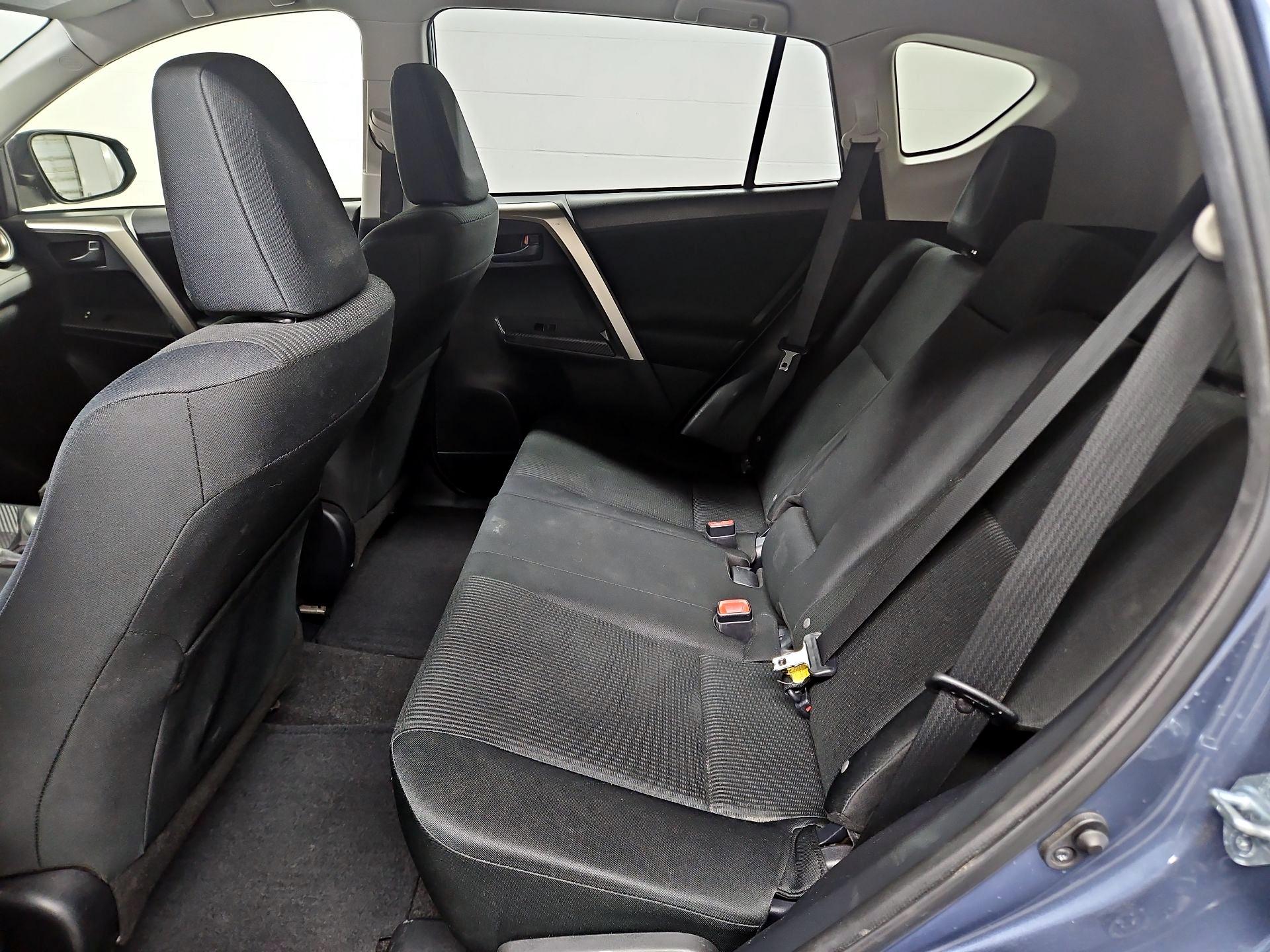 Thumbnail: 2014 Toyota RAV4 - 19
