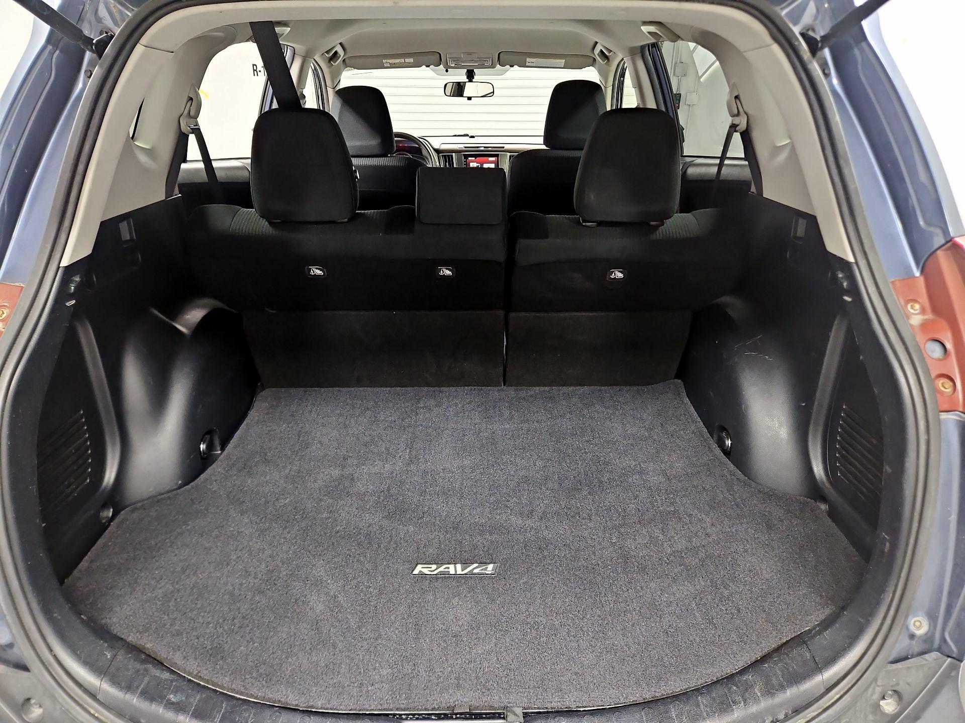 Thumbnail: 2014 Toyota RAV4 - 20