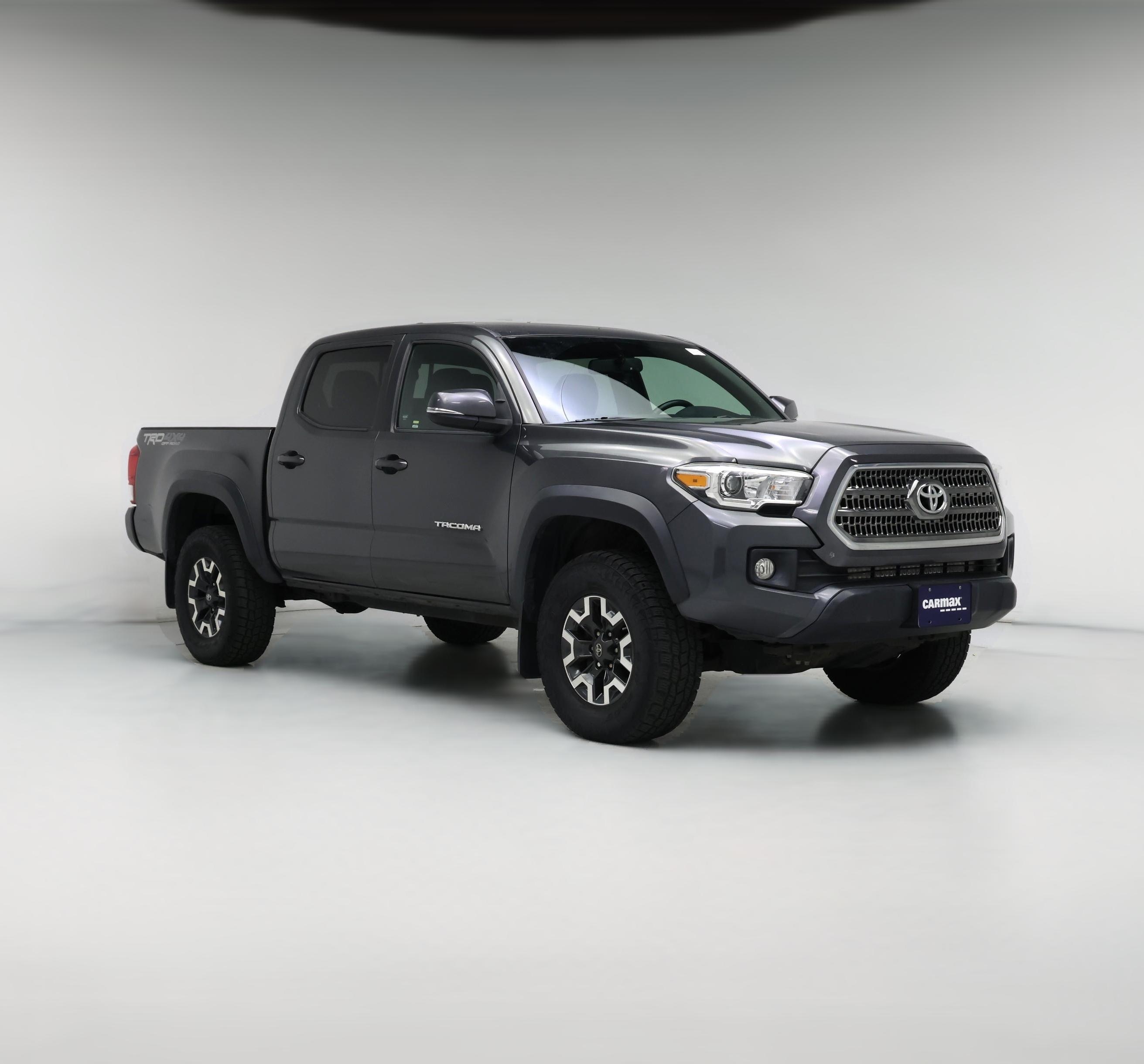Thumbnail: 2017 Toyota Tacoma - 1