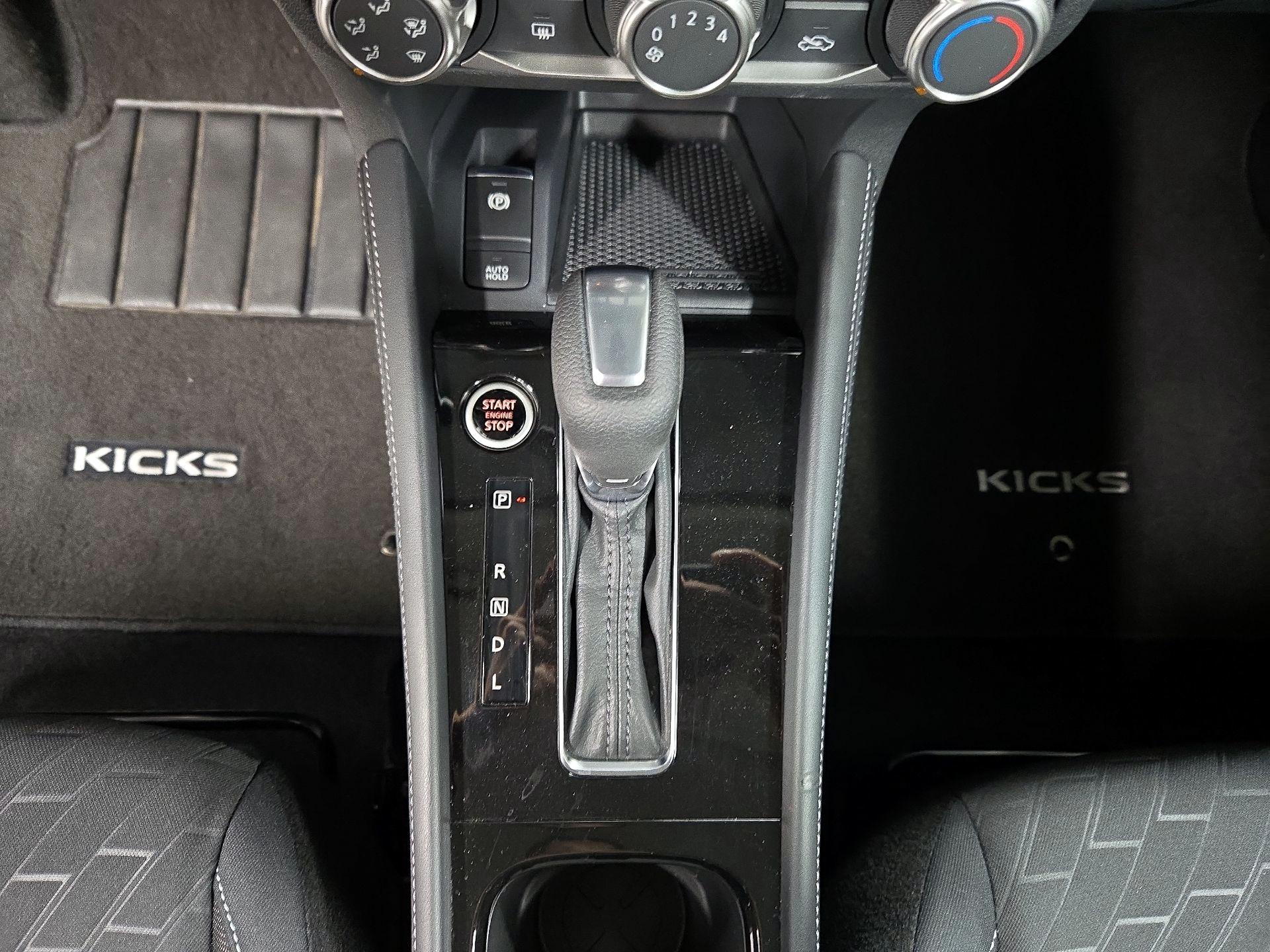 Thumbnail: 2024 Nissan Kicks - 16