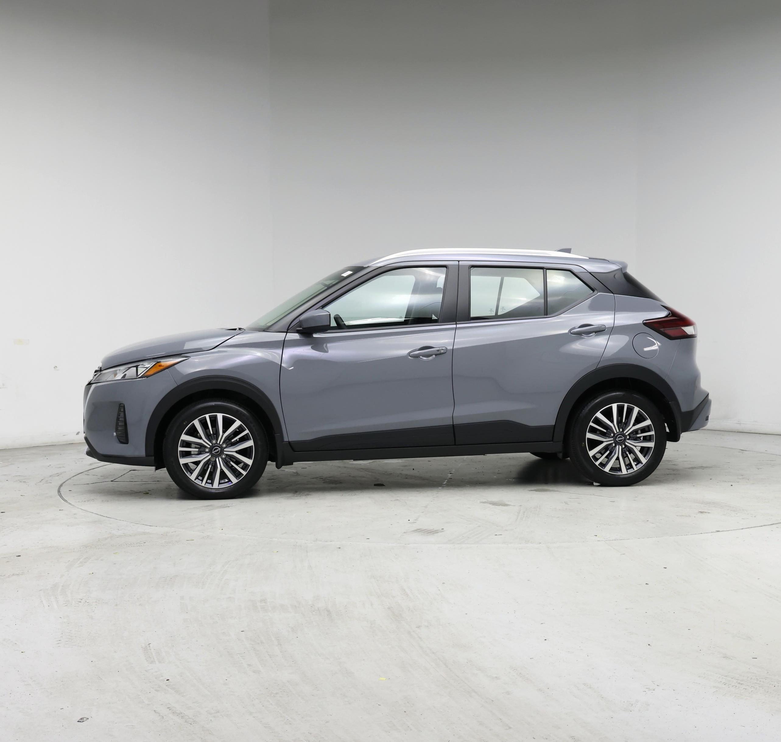 Thumbnail: 2024 Nissan Kicks - 3