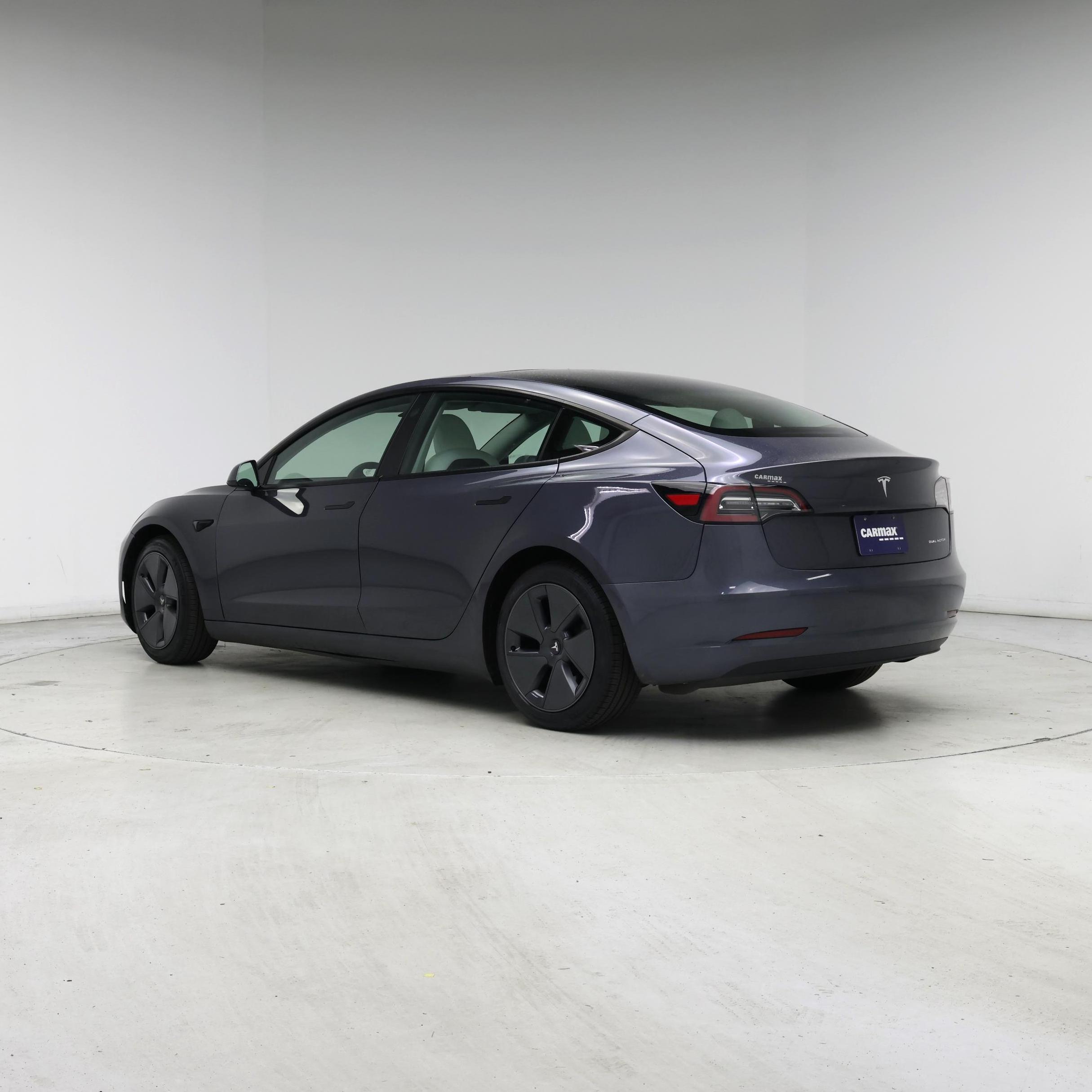 Thumbnail: 2022 Tesla Model 3 - 2