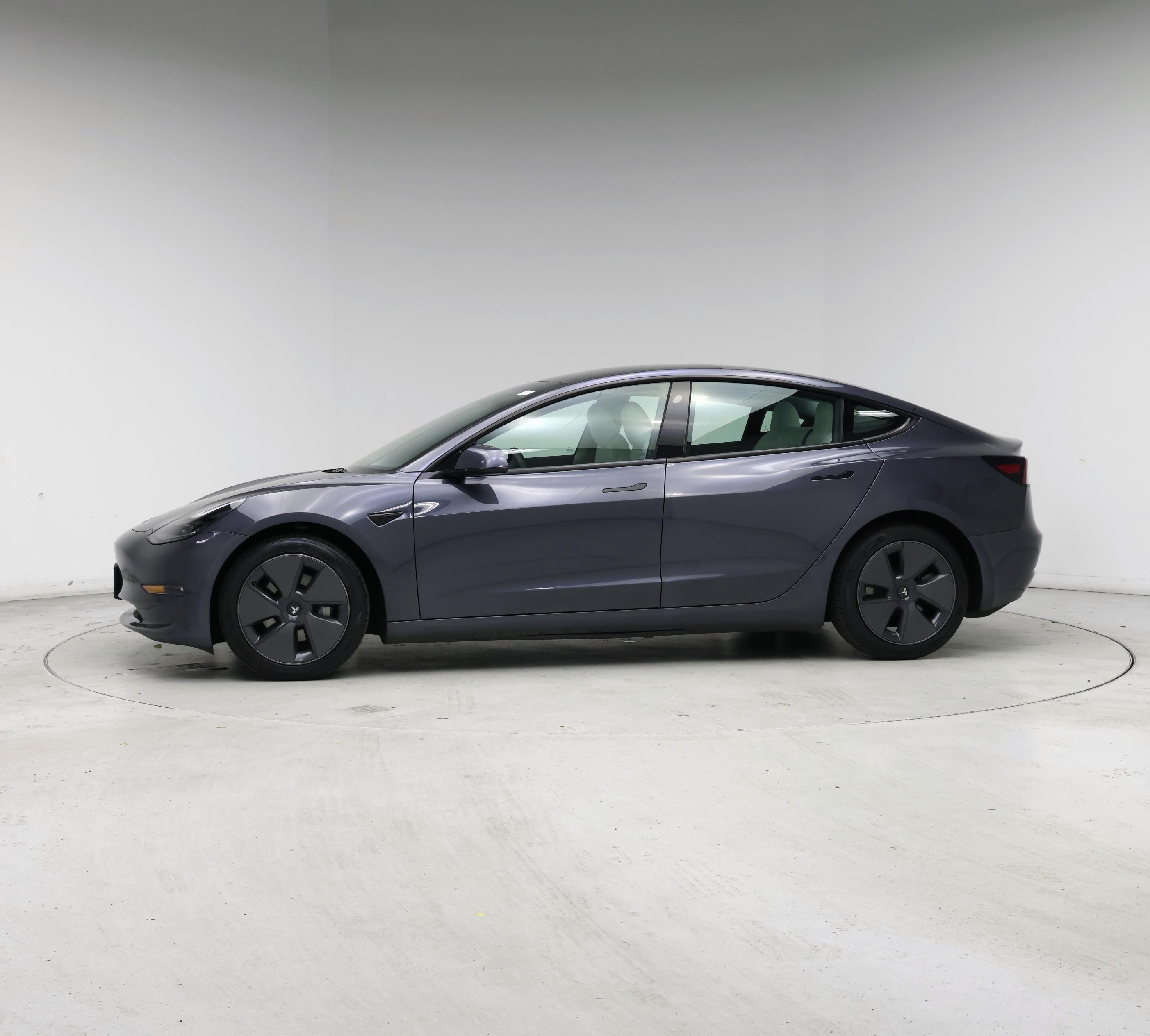 Thumbnail: 2022 Tesla Model 3 - 3