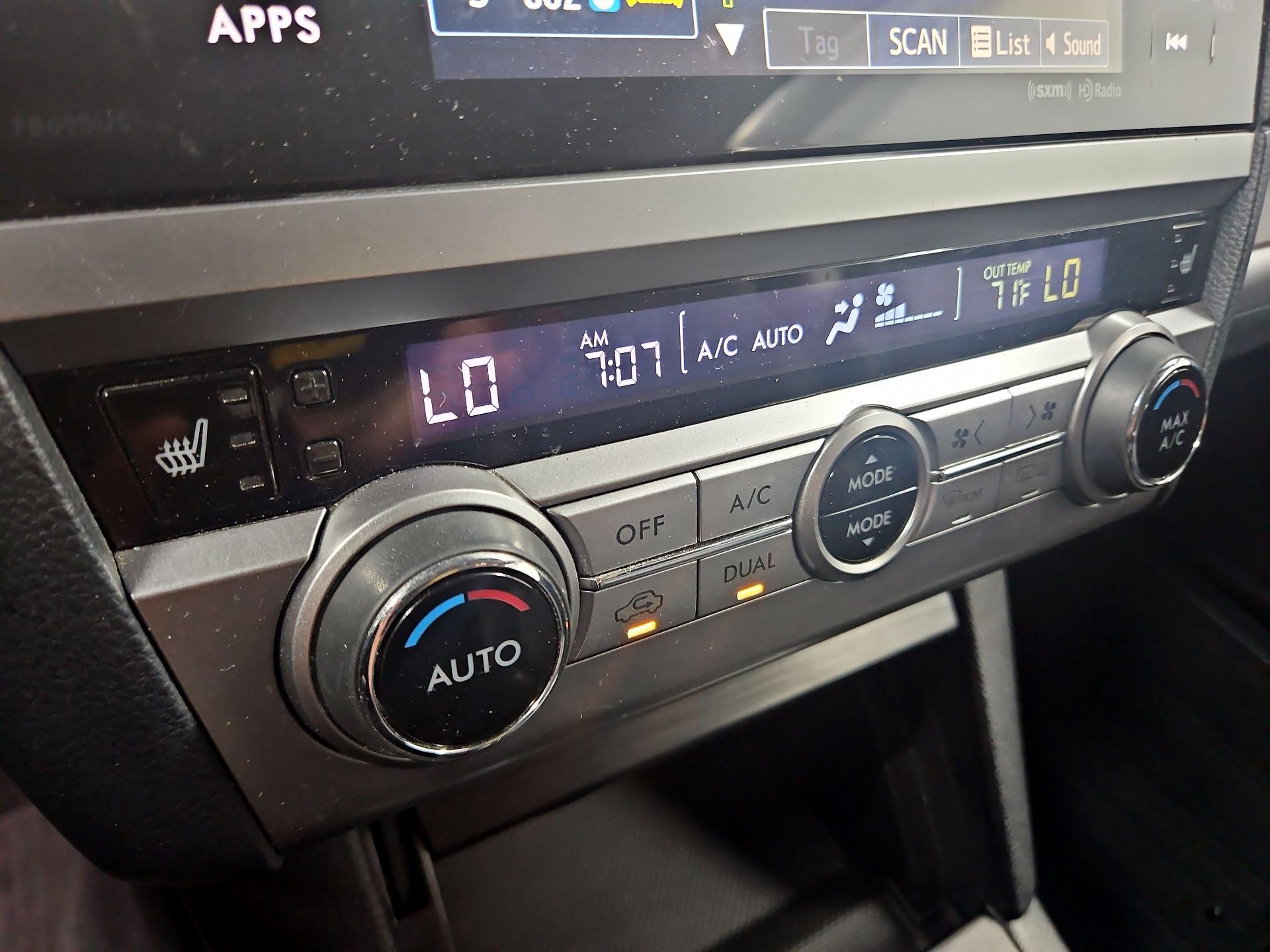 Thumbnail: 2016 Subaru Outback - 17