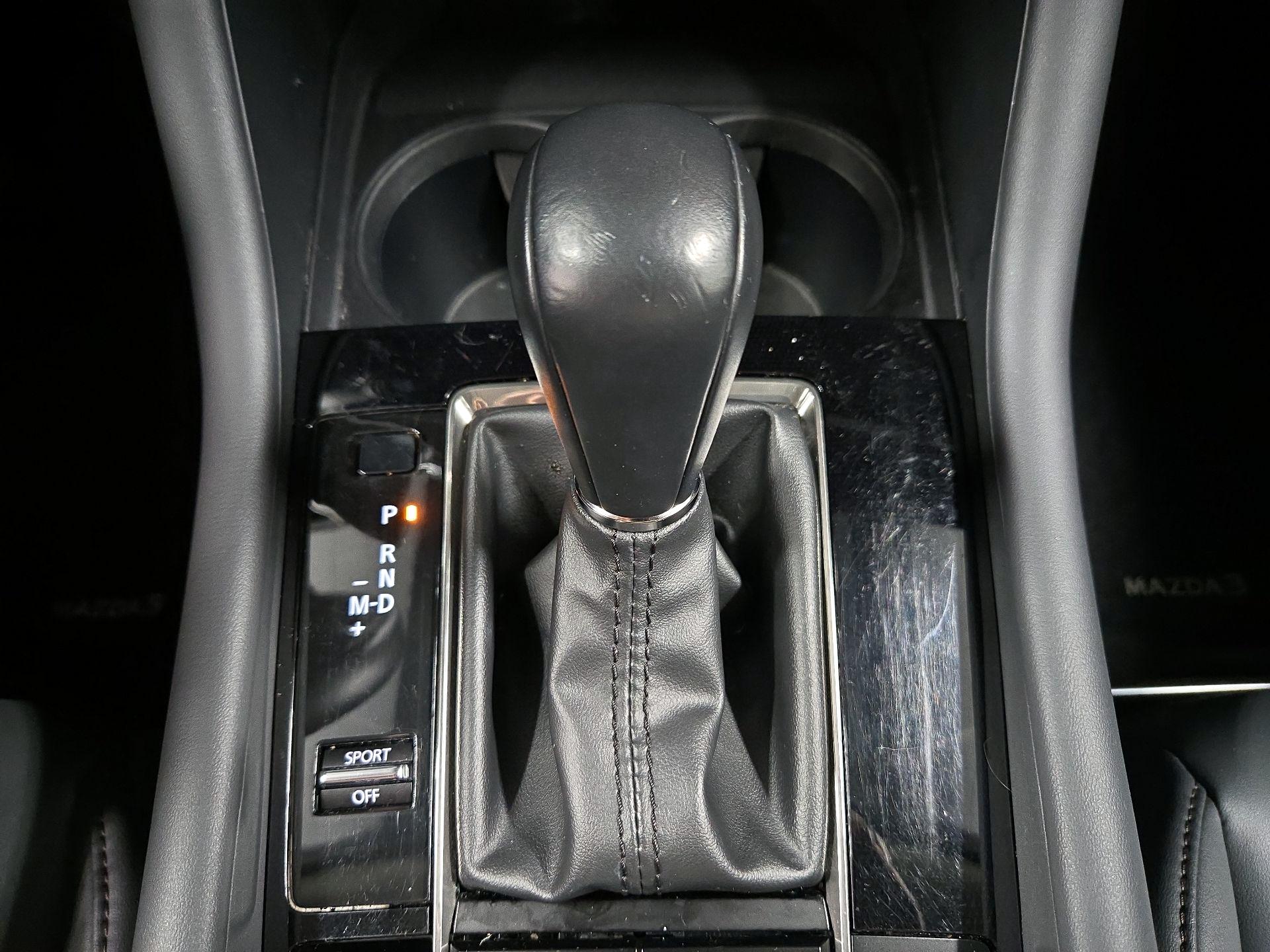 Thumbnail: 2020 Mazda Mazda3 - 17