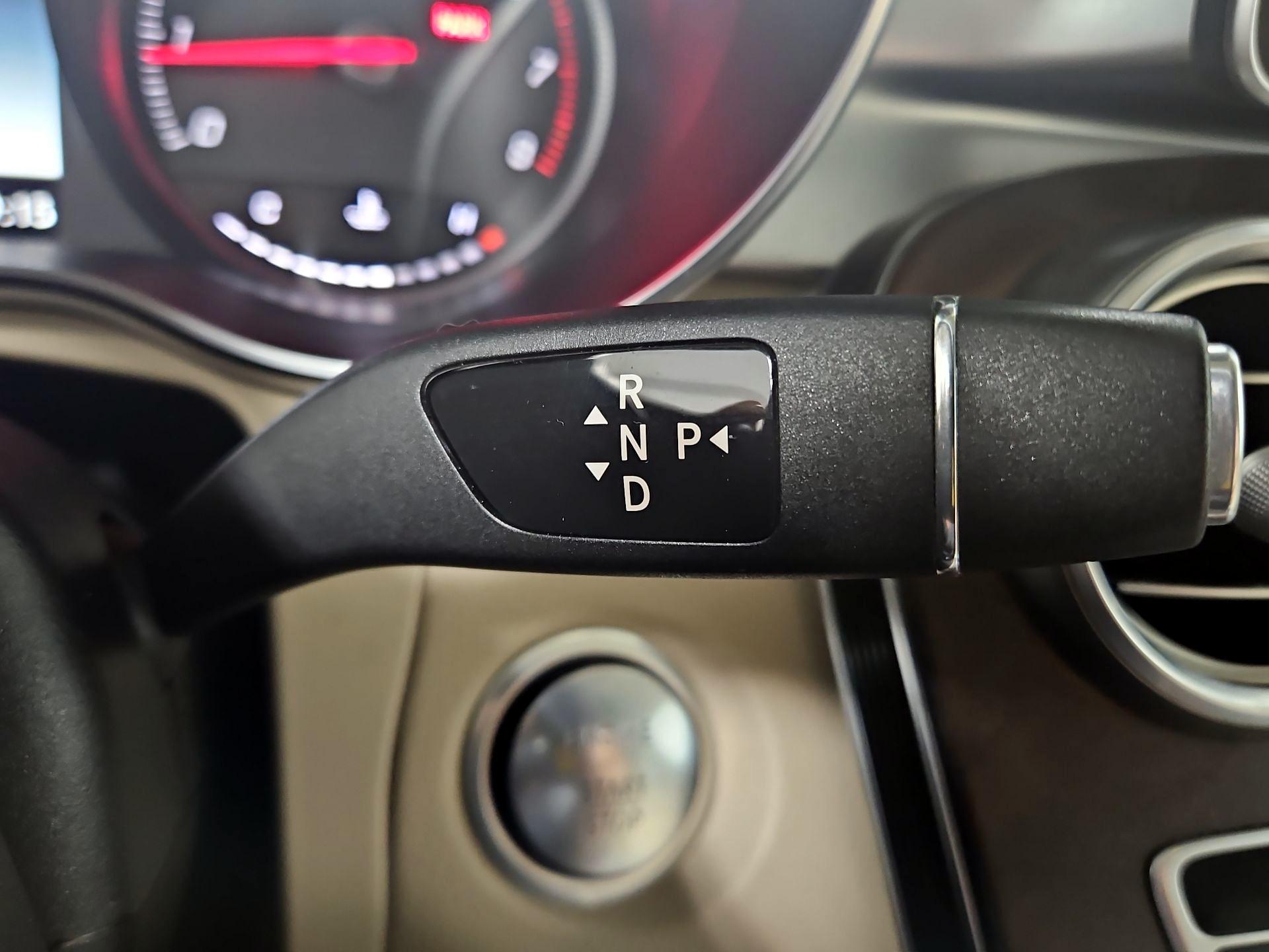 Thumbnail: 2019 Mercedes-Benz GLC - 17