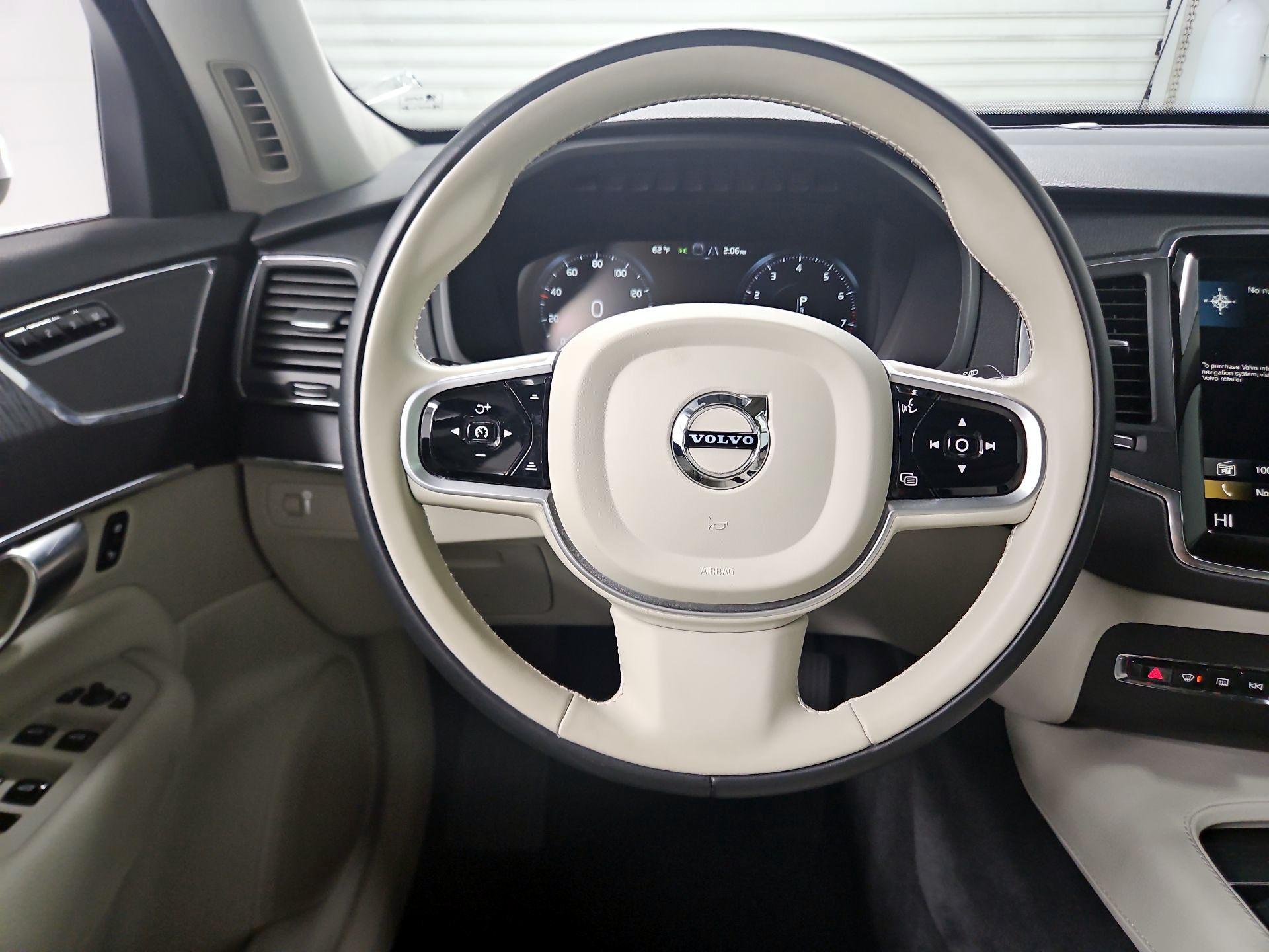 Thumbnail: 2020 Volvo XC90 - 10
