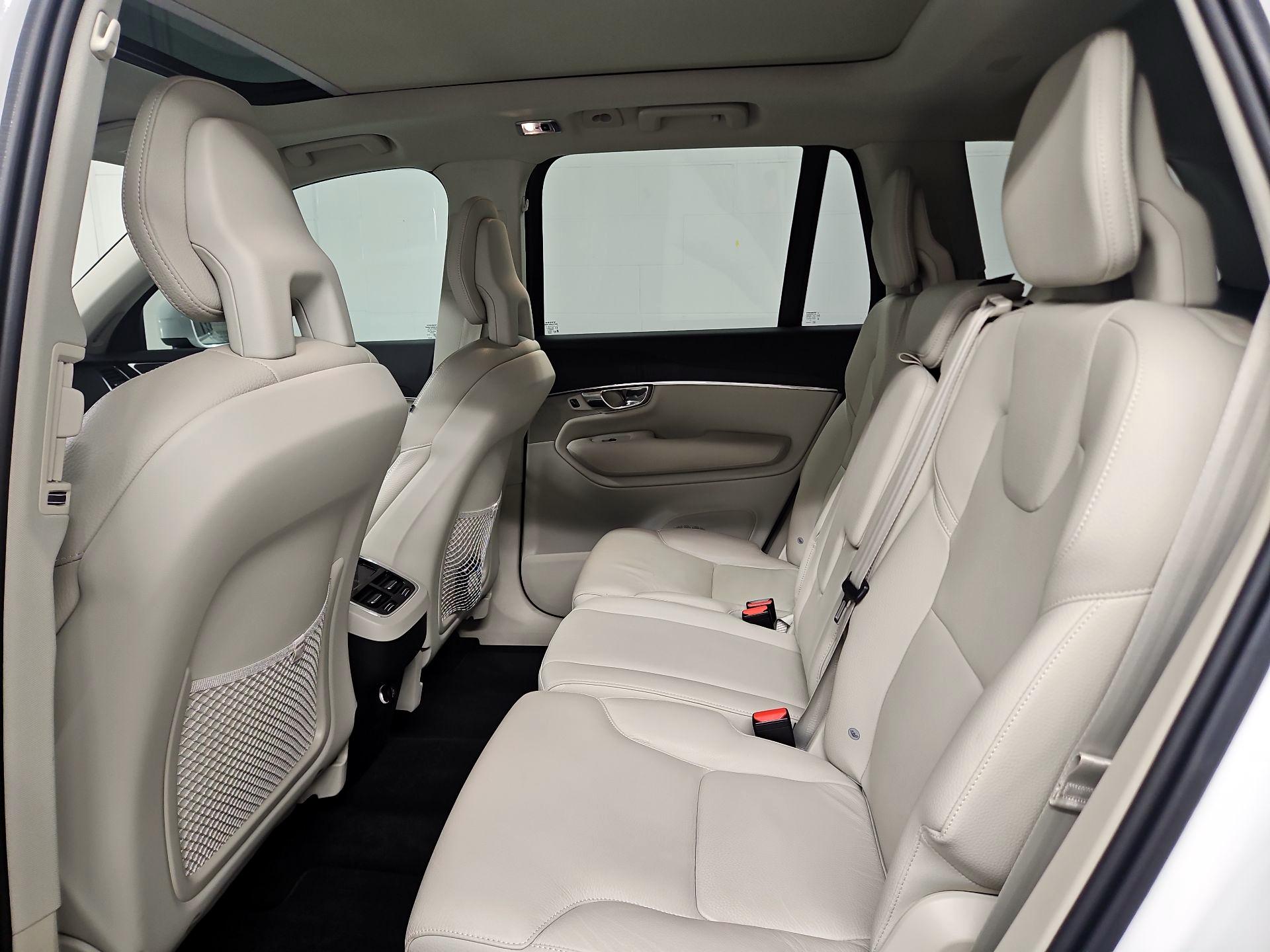 Thumbnail: 2020 Volvo XC90 - 20