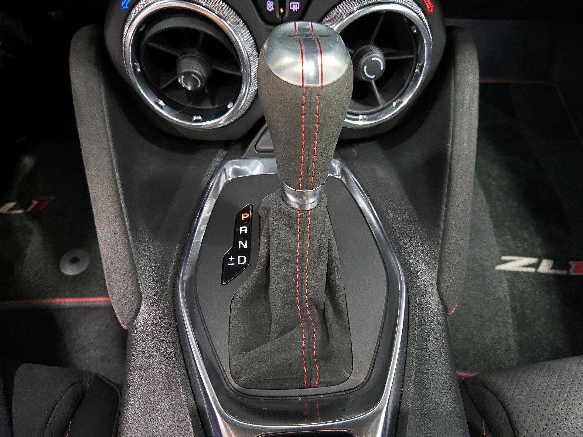 Thumbnail: 2020 Chevrolet Camaro - 18