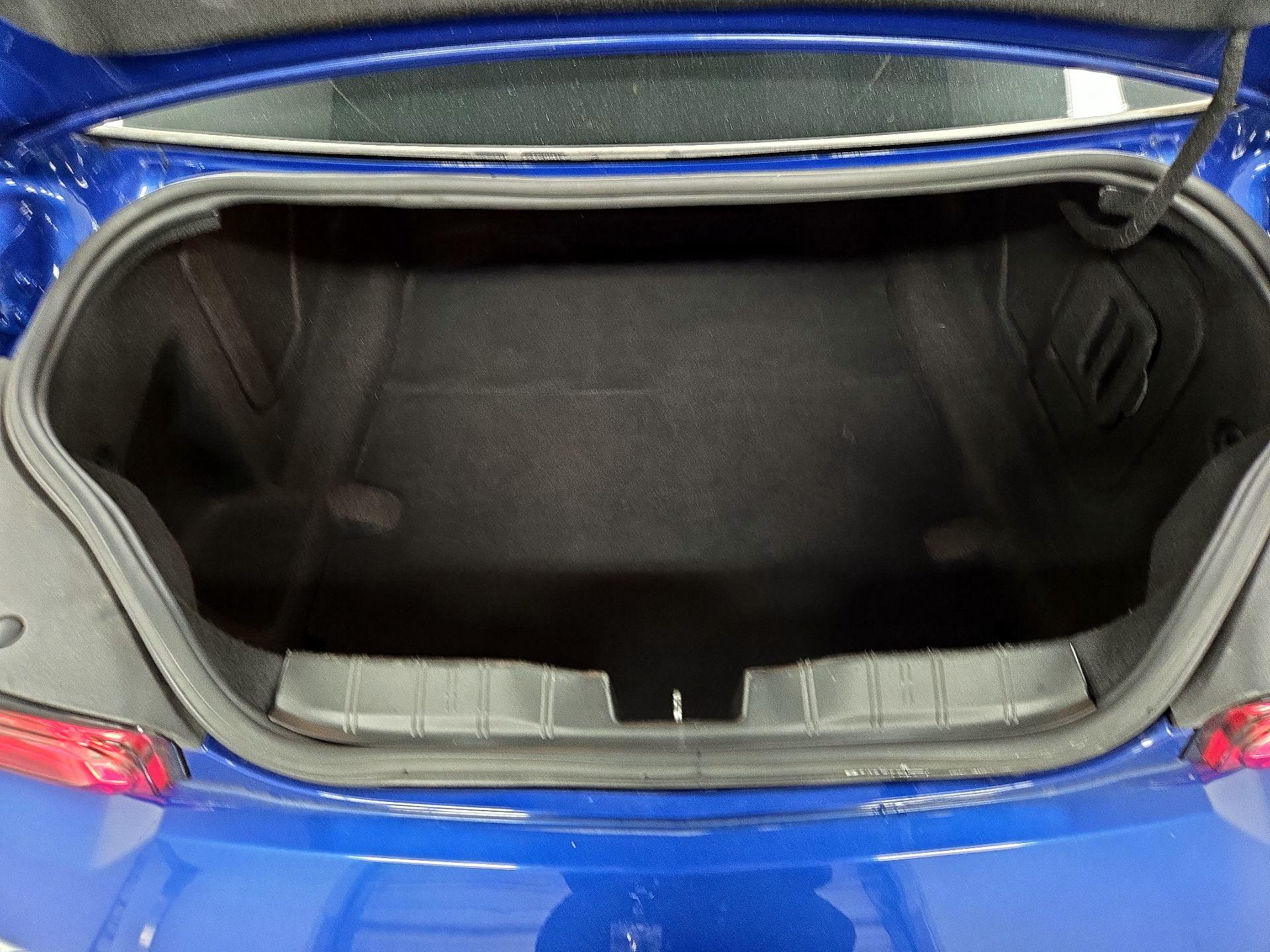 Thumbnail: 2020 Chevrolet Camaro - 20