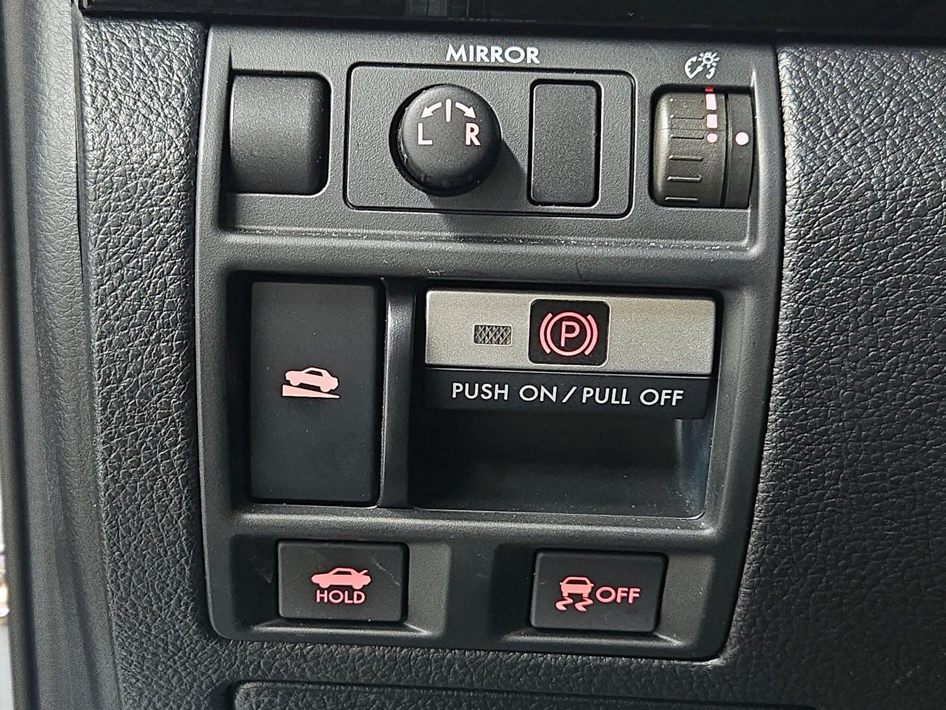 Thumbnail: 2014 Subaru Legacy - 13