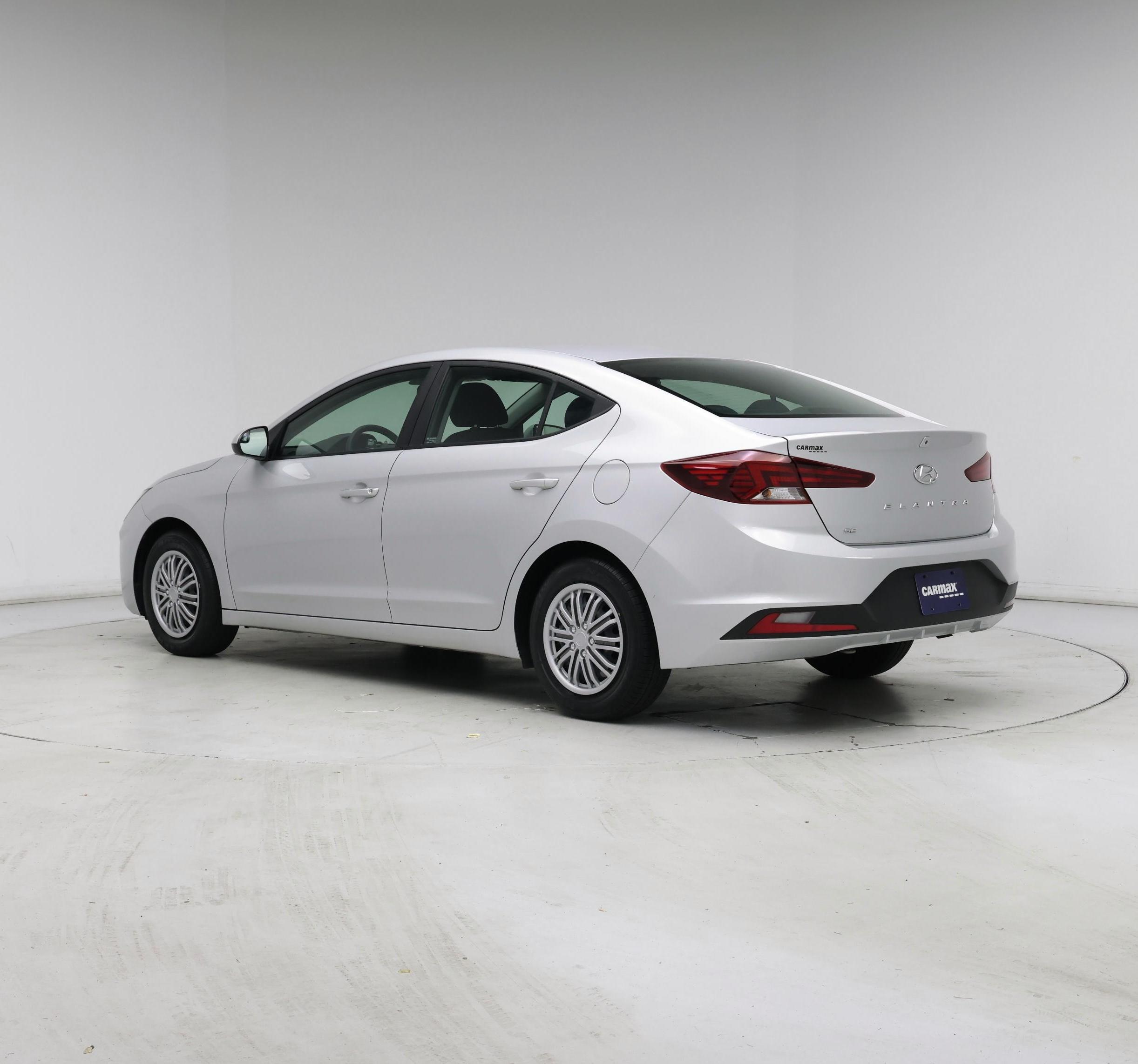 Thumbnail: 2019 Hyundai Elantra - 2