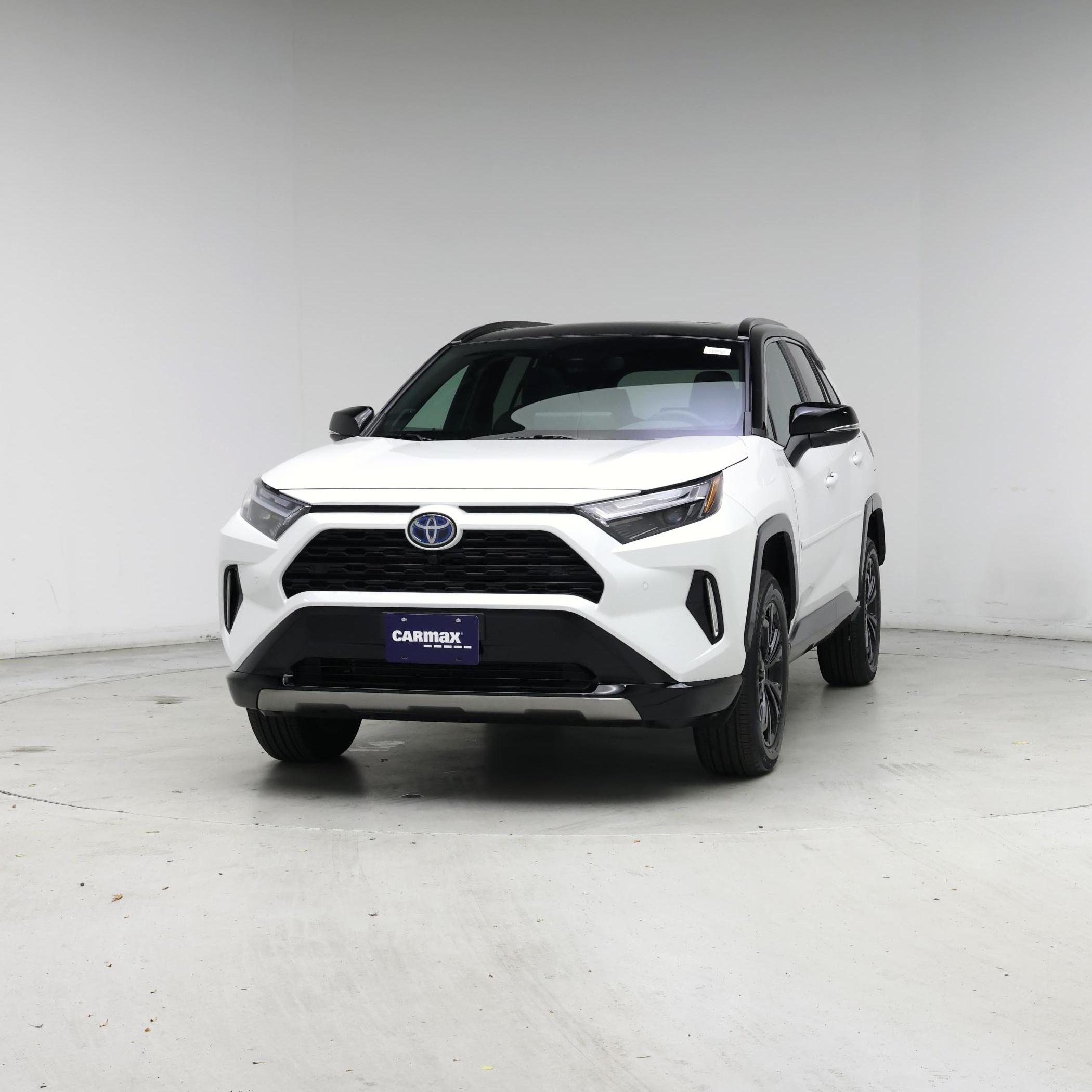 Thumbnail: 2024 Toyota RAV4 - 4