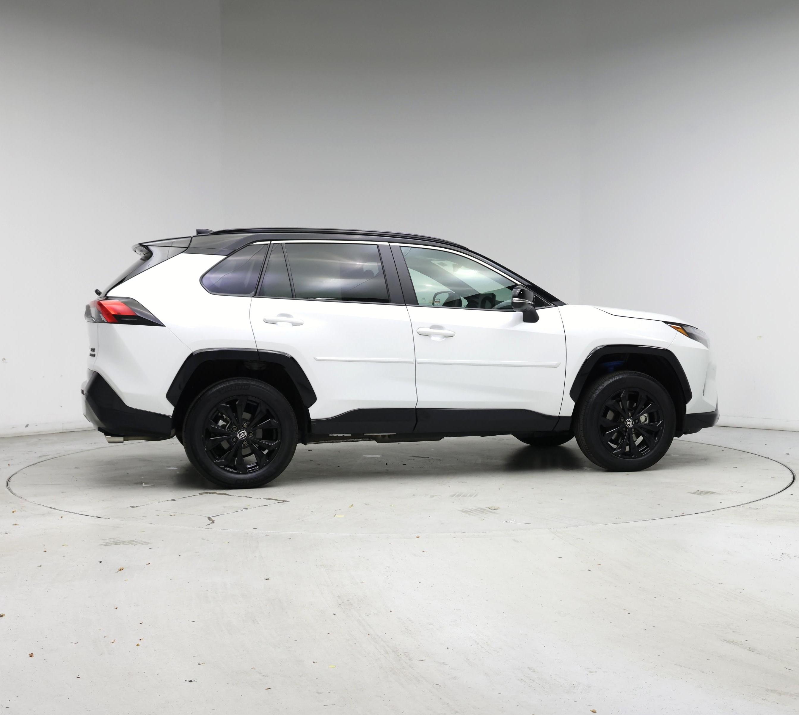Thumbnail: 2024 Toyota RAV4 - 7