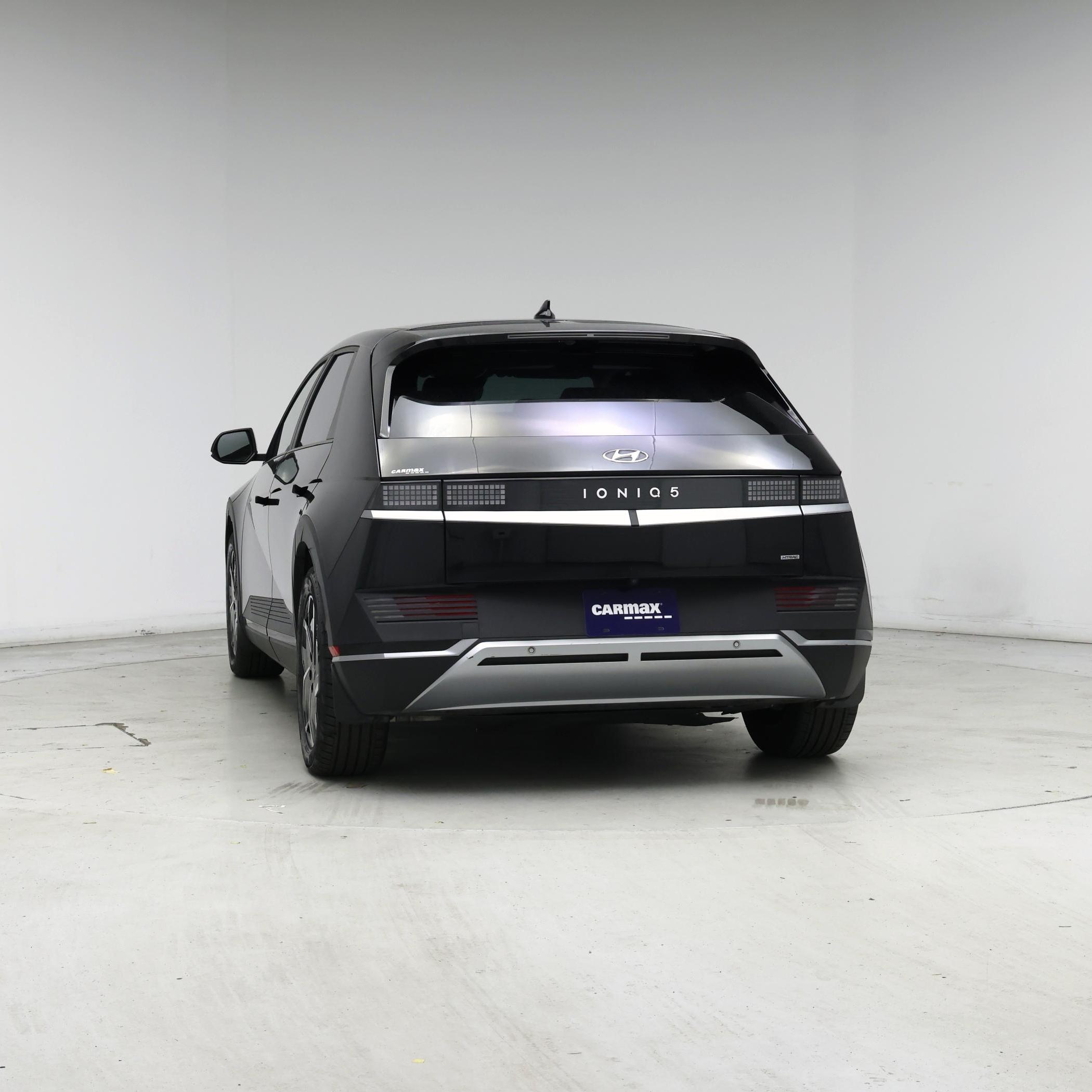 Thumbnail: 2023 Hyundai Ioniq 5 - 6