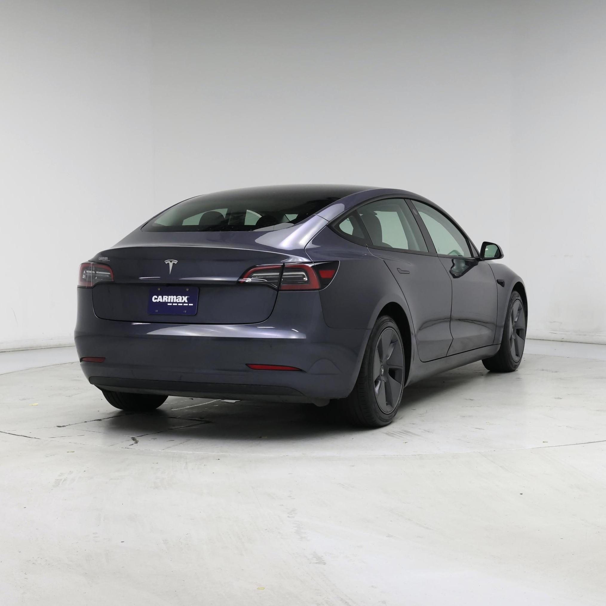Thumbnail: 2023 Tesla Model 3 - 8