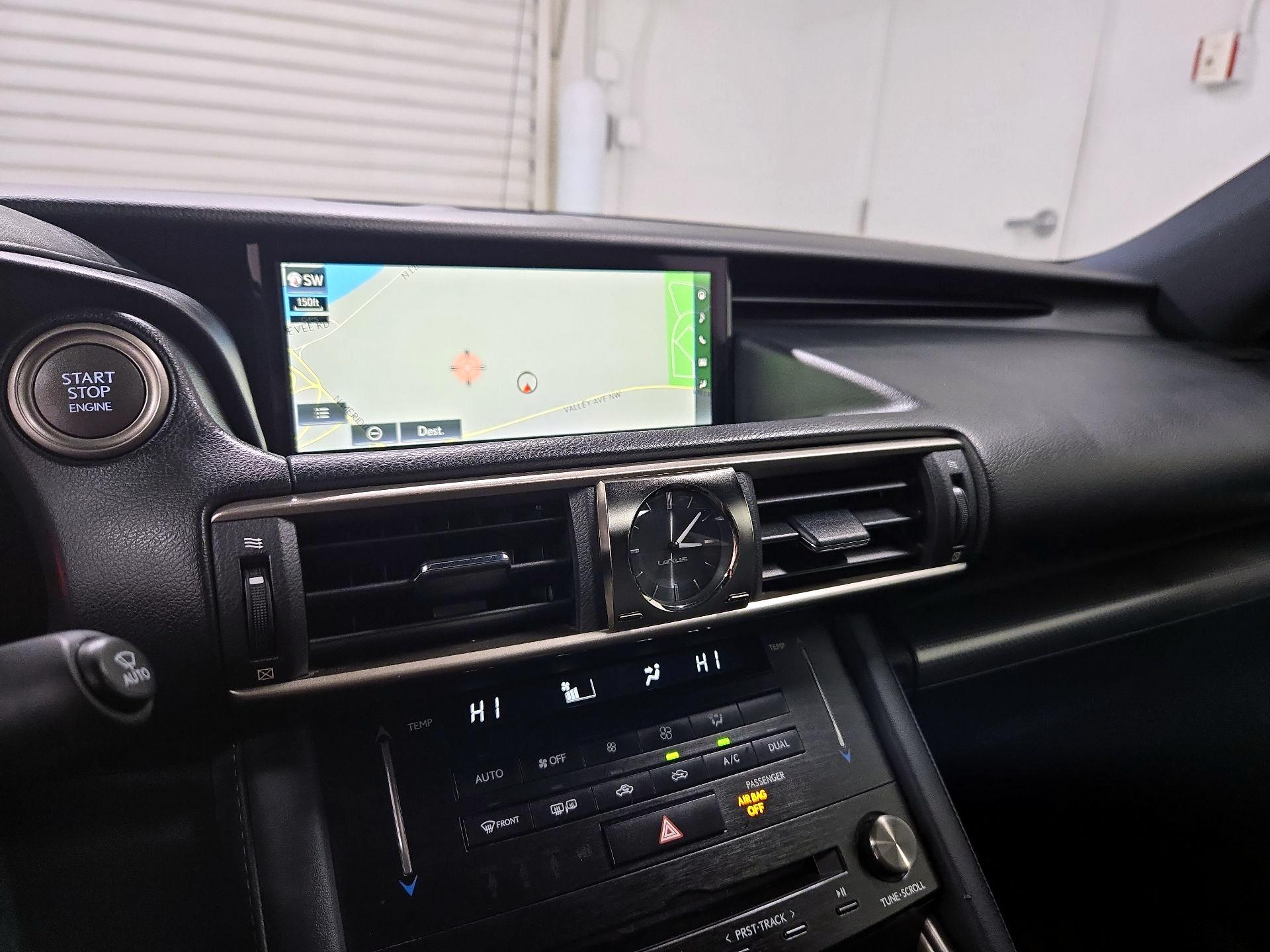 Thumbnail: 2018 Lexus IS - 14